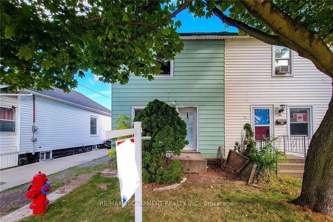 38 Ellis Avenue