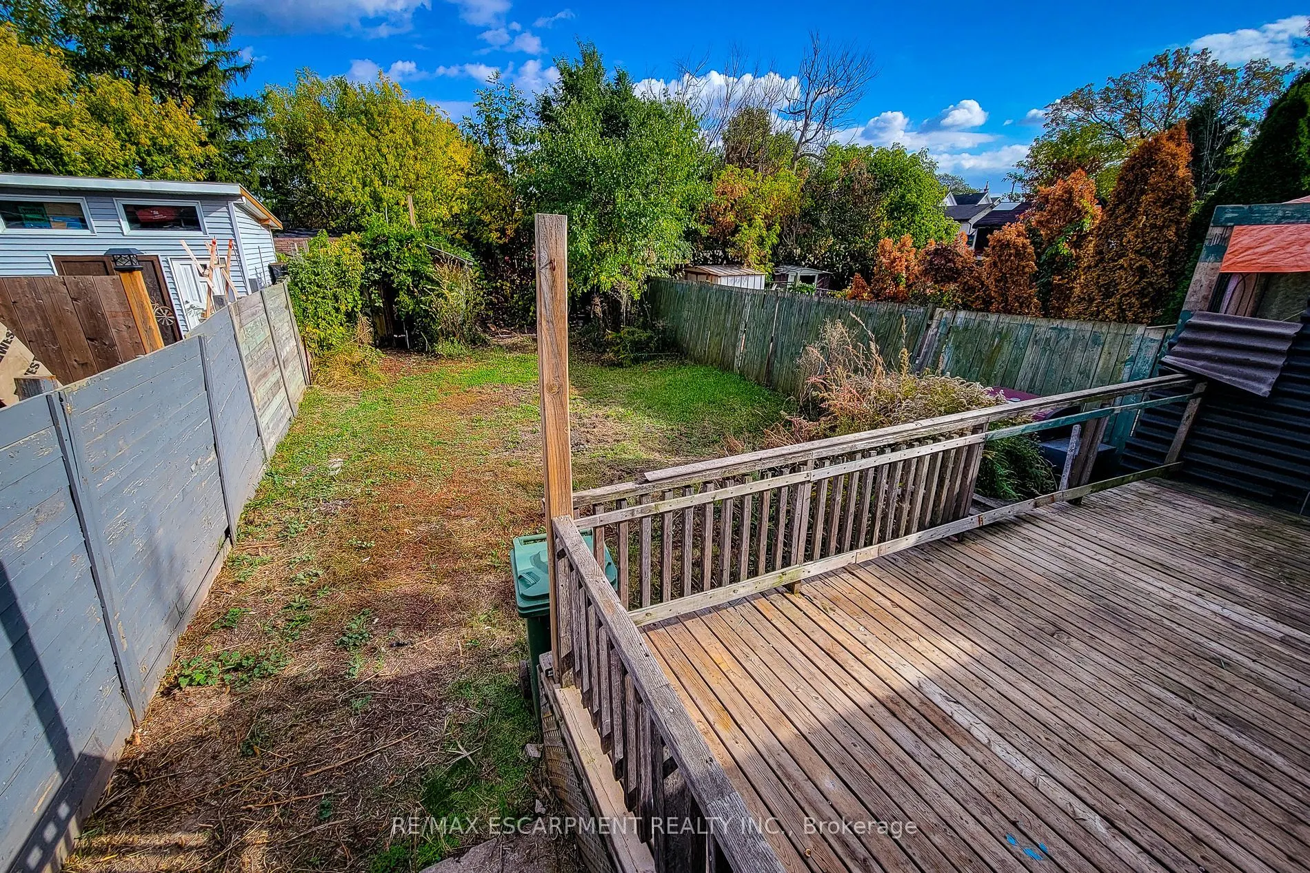 38 Ellis Avenue
