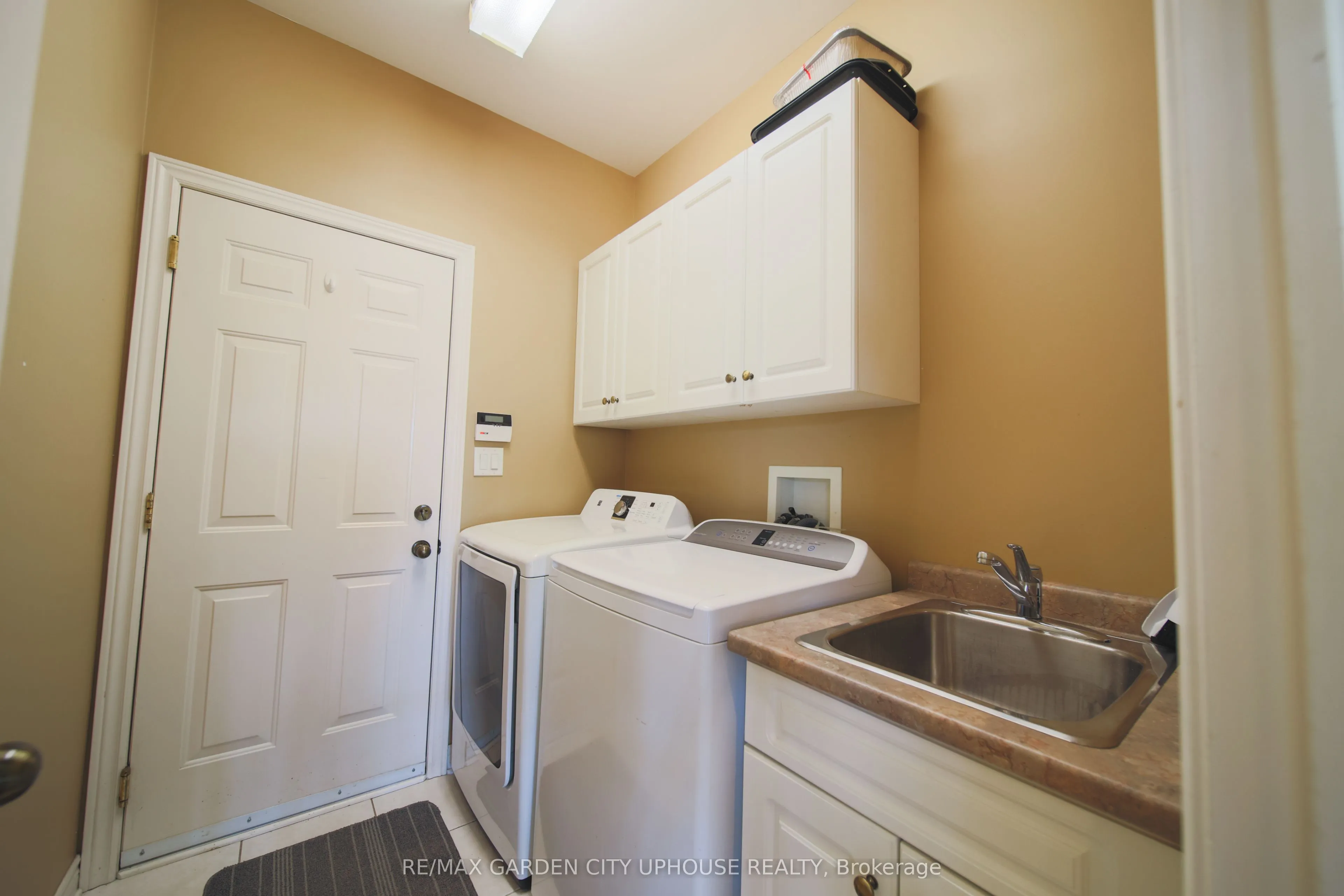 132 LORETTA Drive