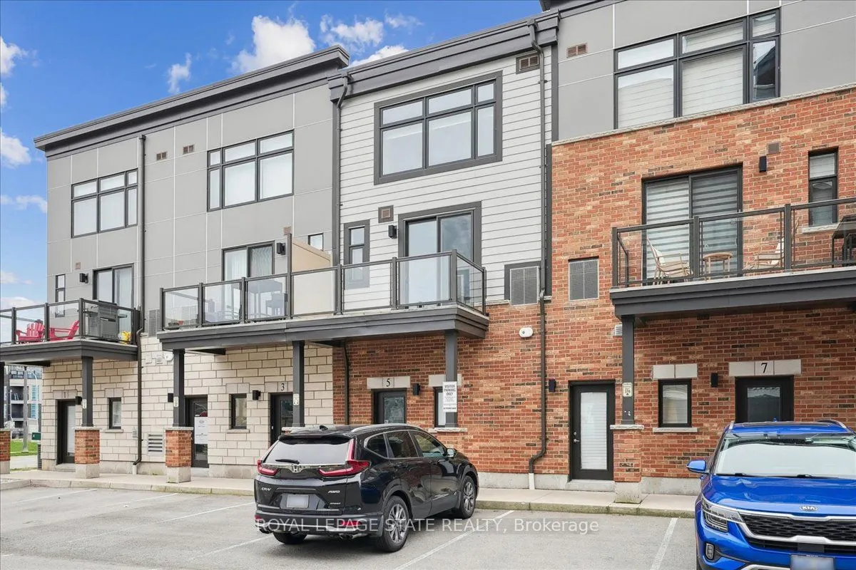 5 Esplanade Lane, #38