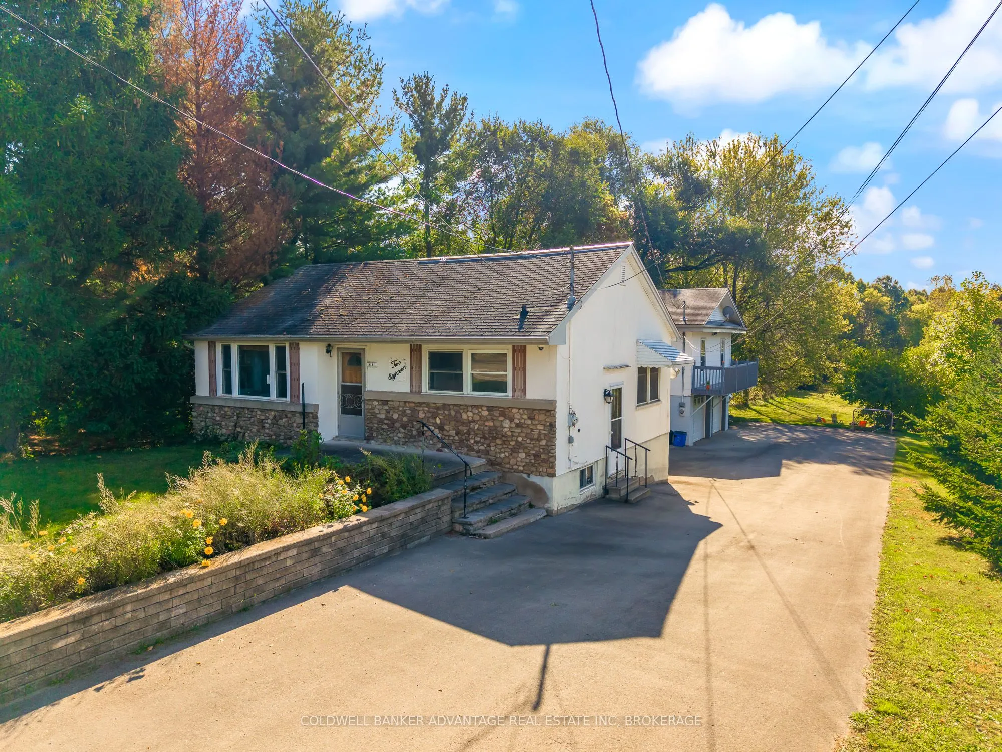 218 Canboro Road