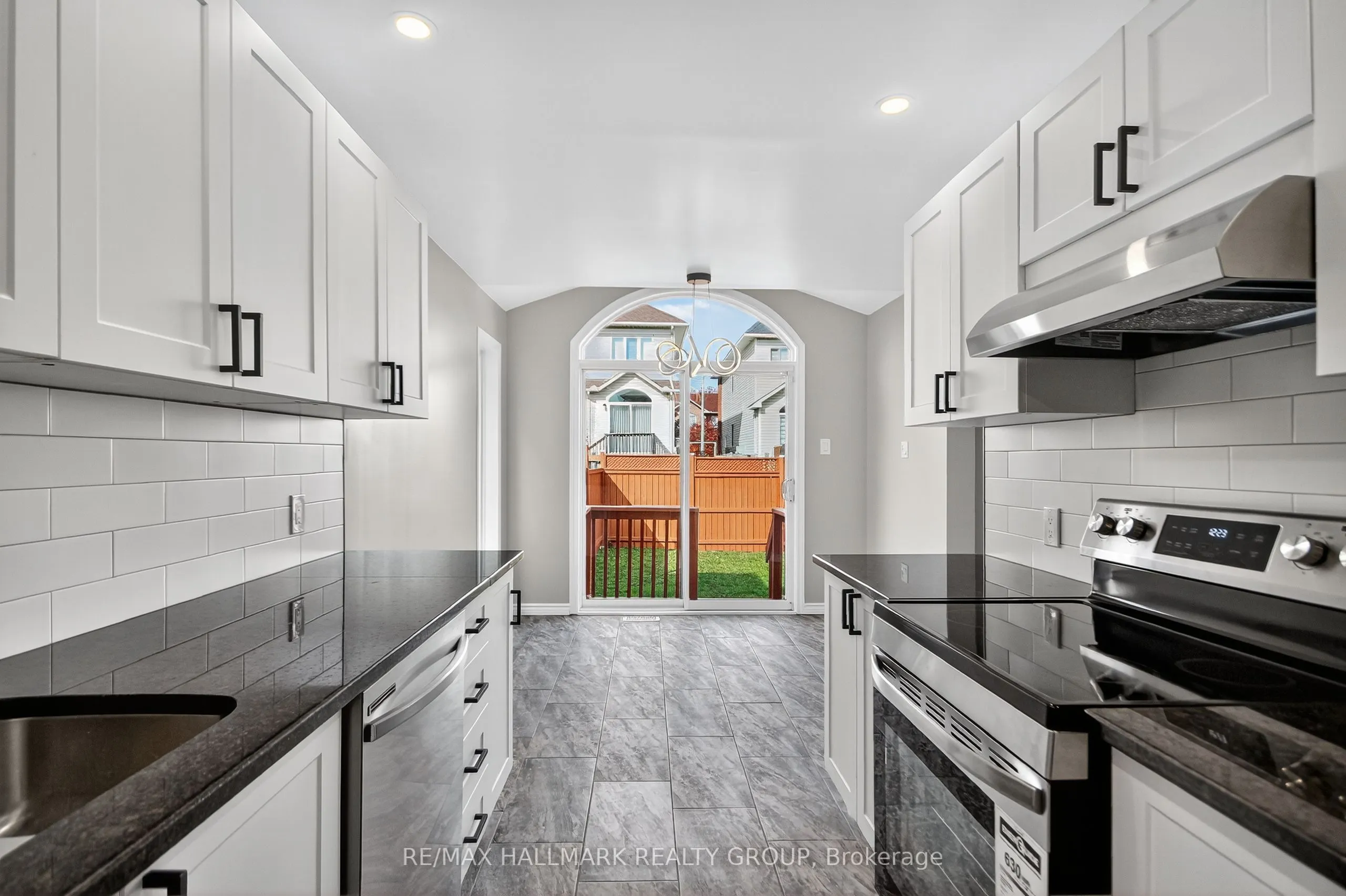 1243 Klondike Road