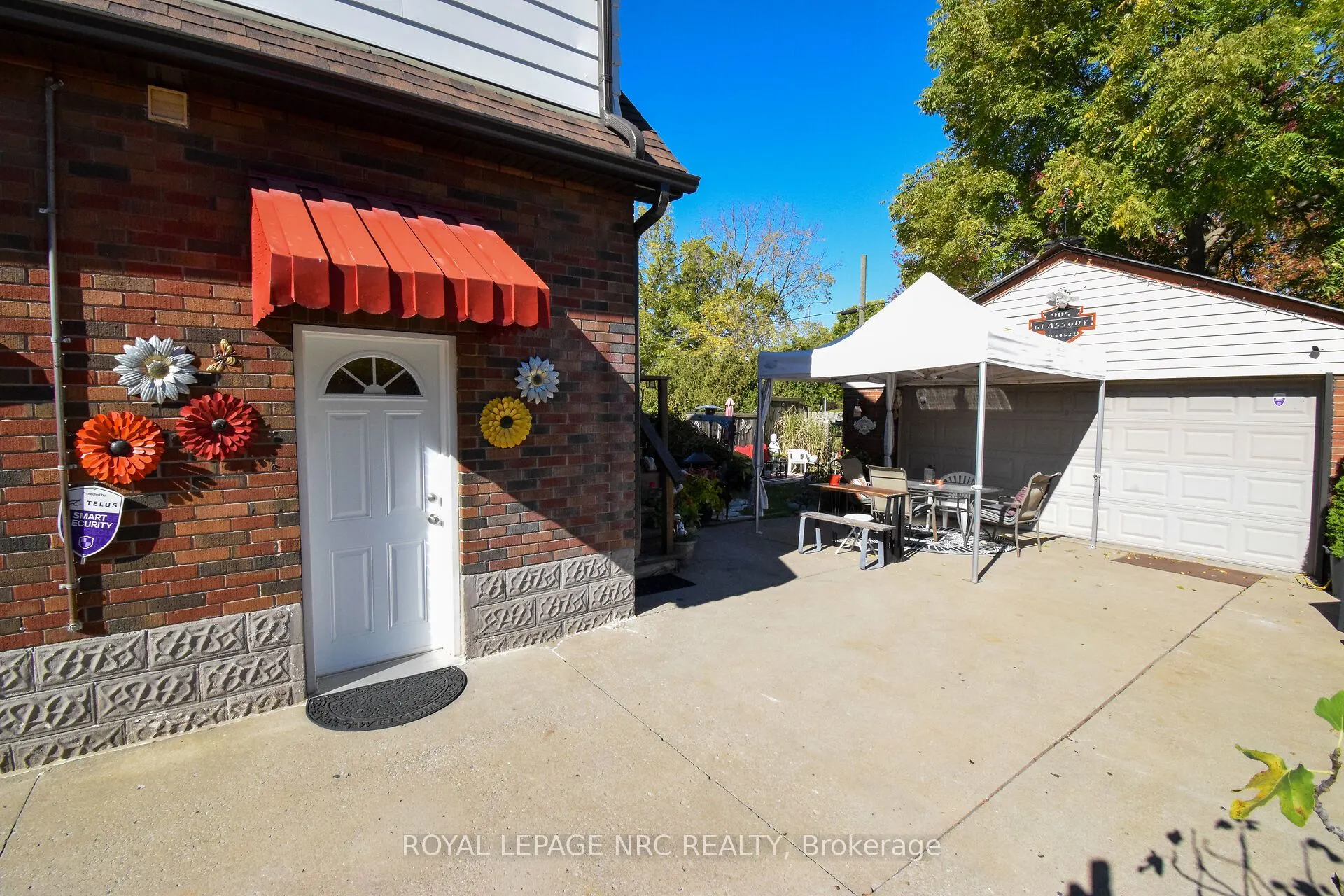 5367 Kitchener Street