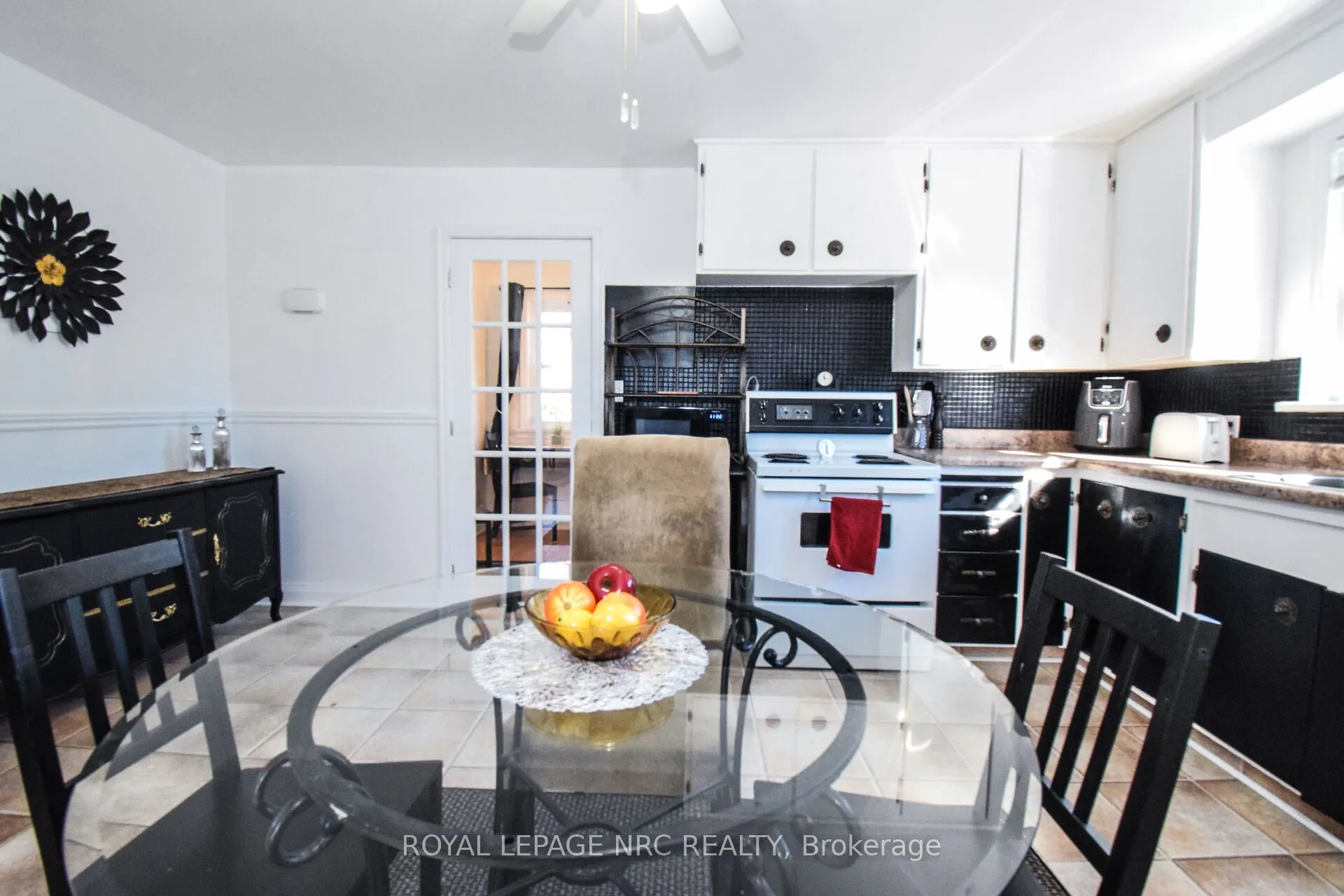 5367 Kitchener Street
