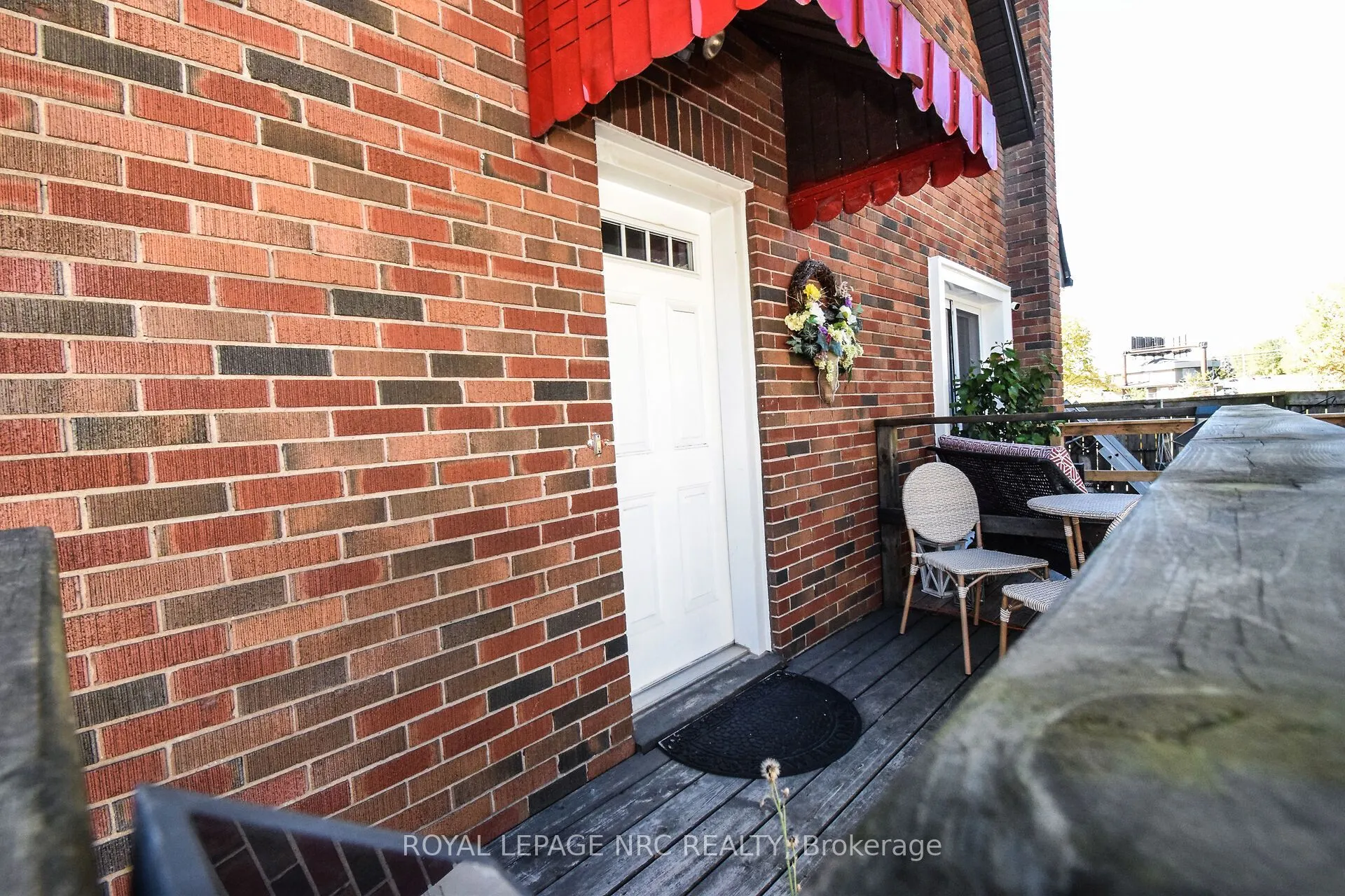 5367 Kitchener Street