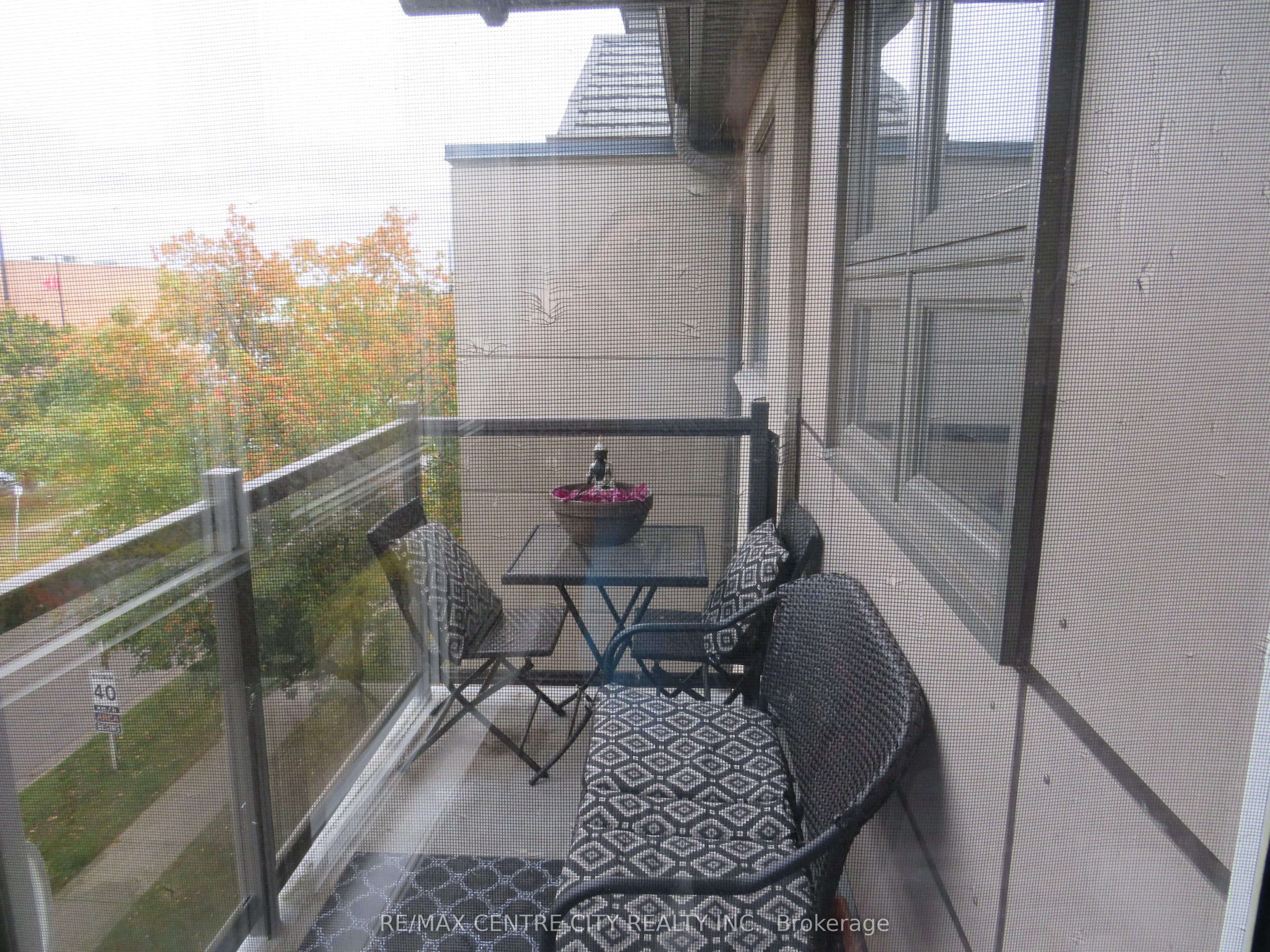 15 Jacksway Crescent, #402