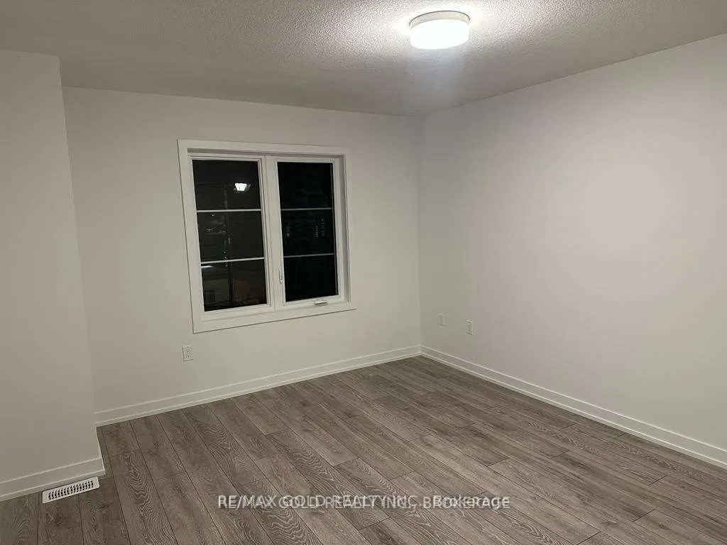 195 West Oak Trail, #N/A
