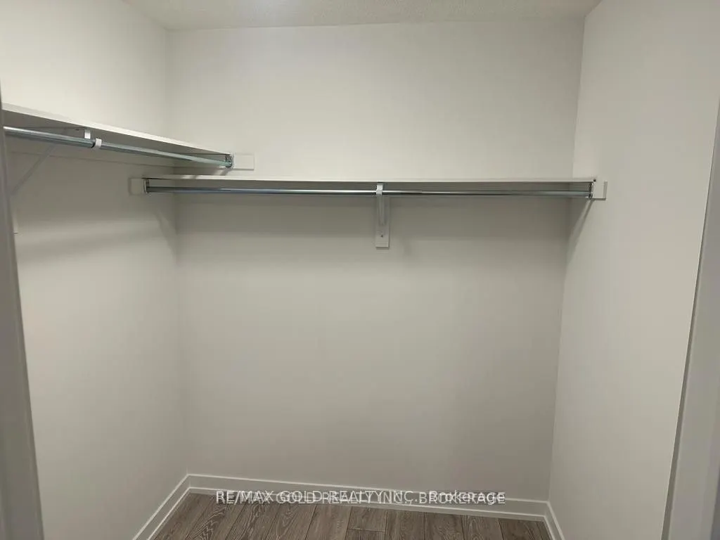 195 West Oak Trail, #N/A