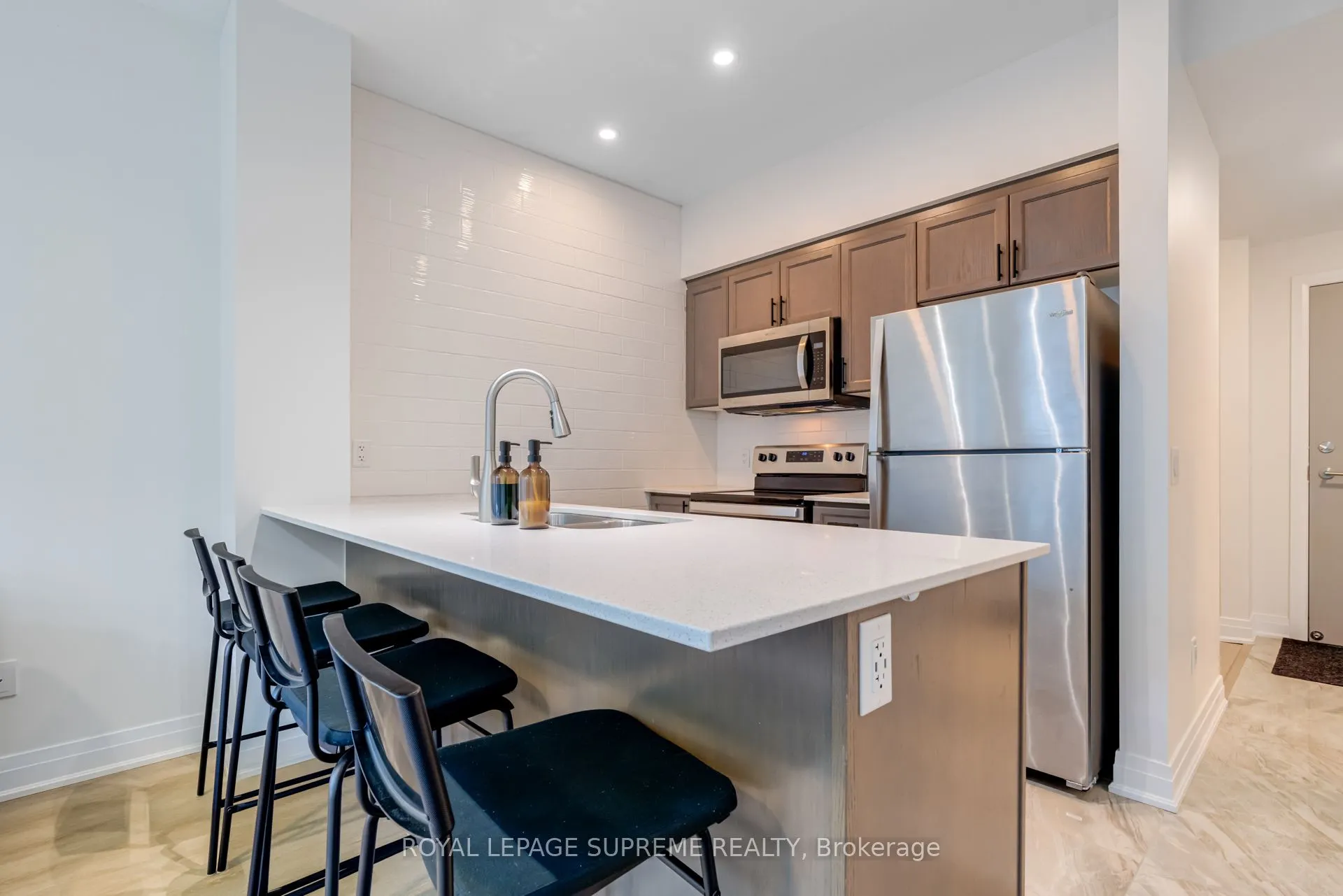 16 Concord Place, #337