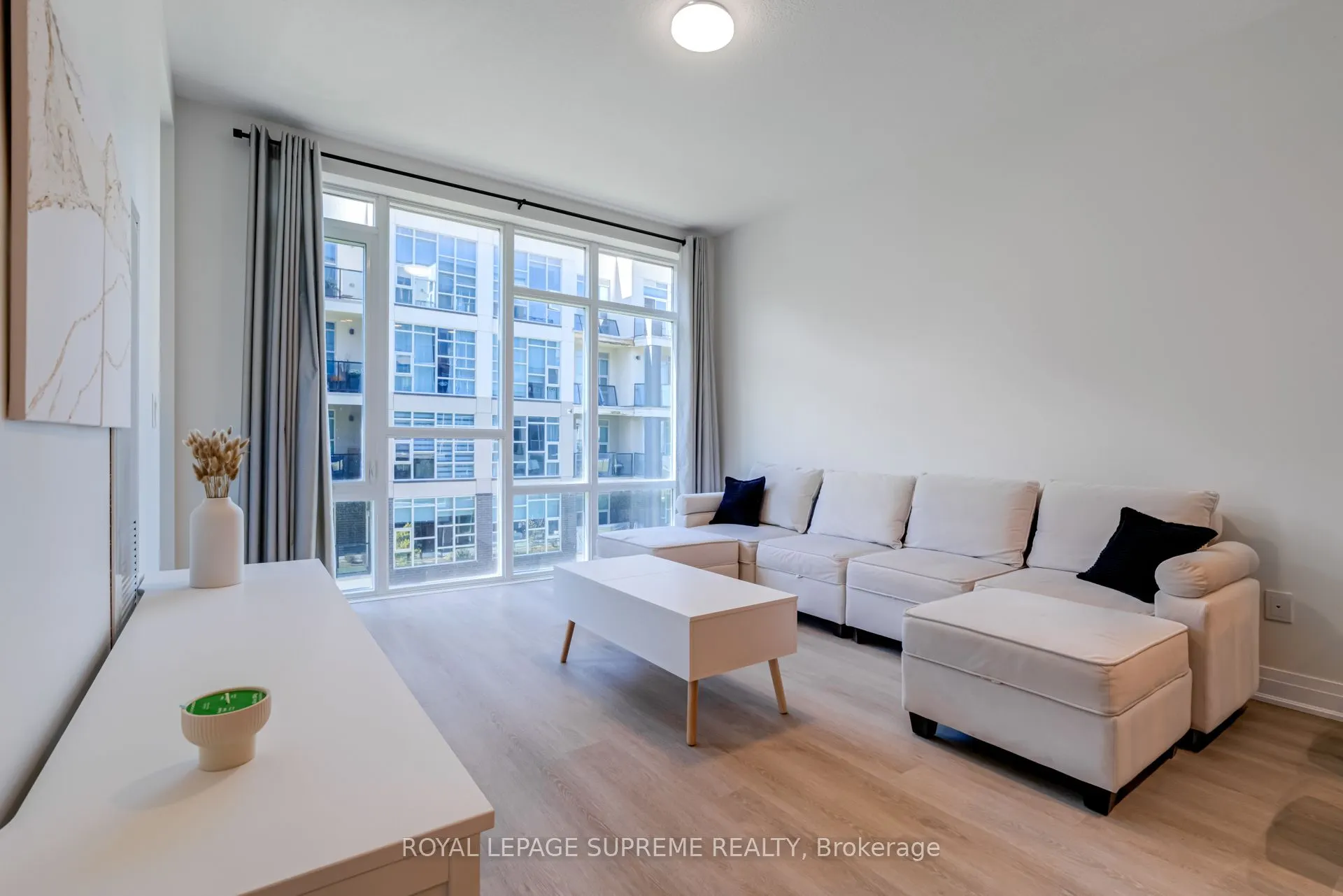 16 Concord Place, #337