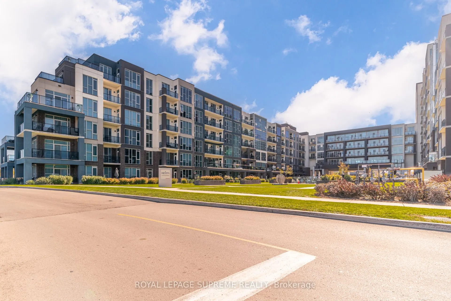 16 Concord Place, #337