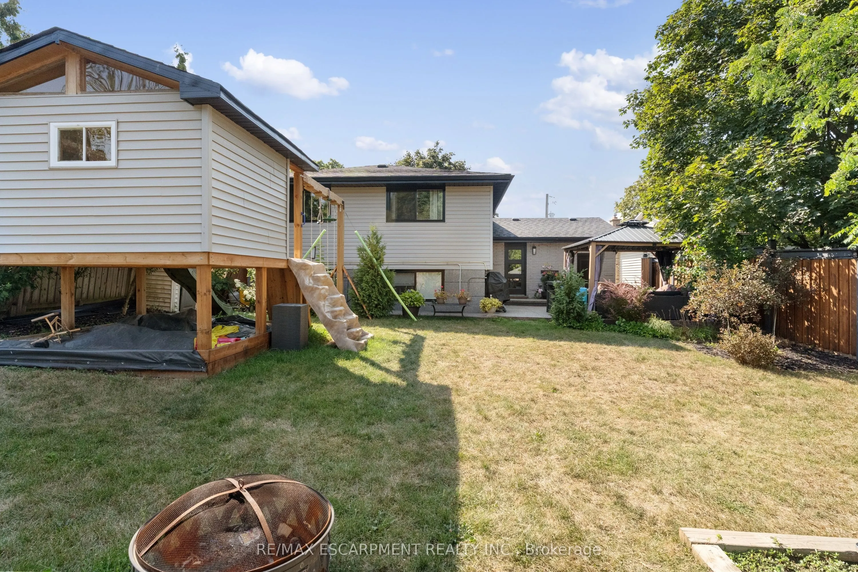 168 Hanover Place