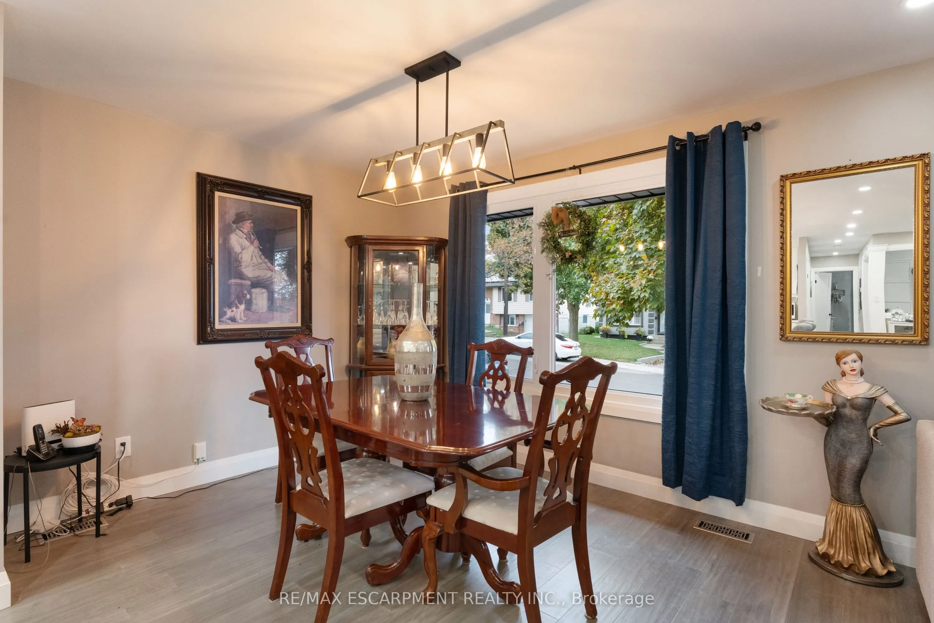 168 Hanover Place