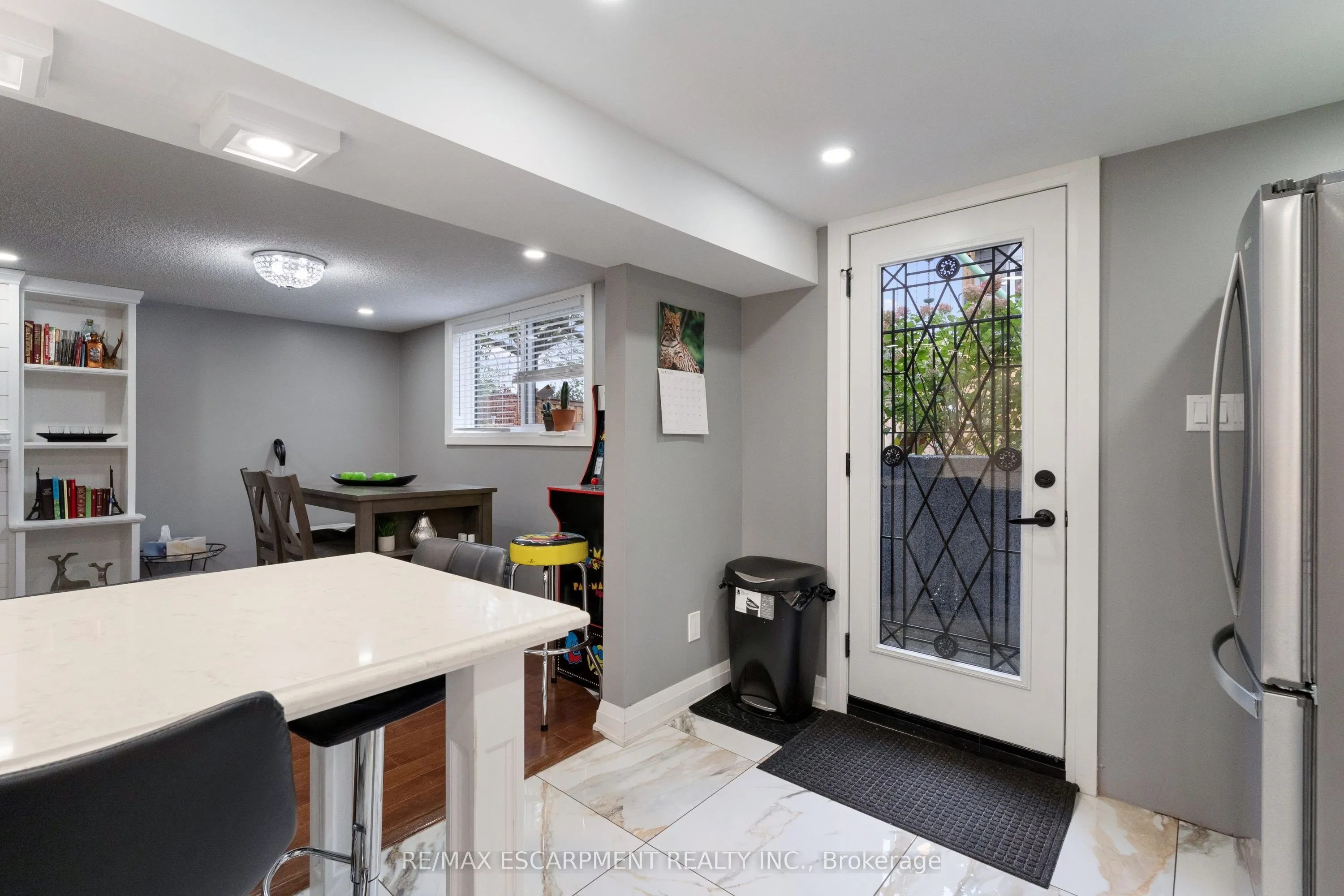 168 Hanover Place