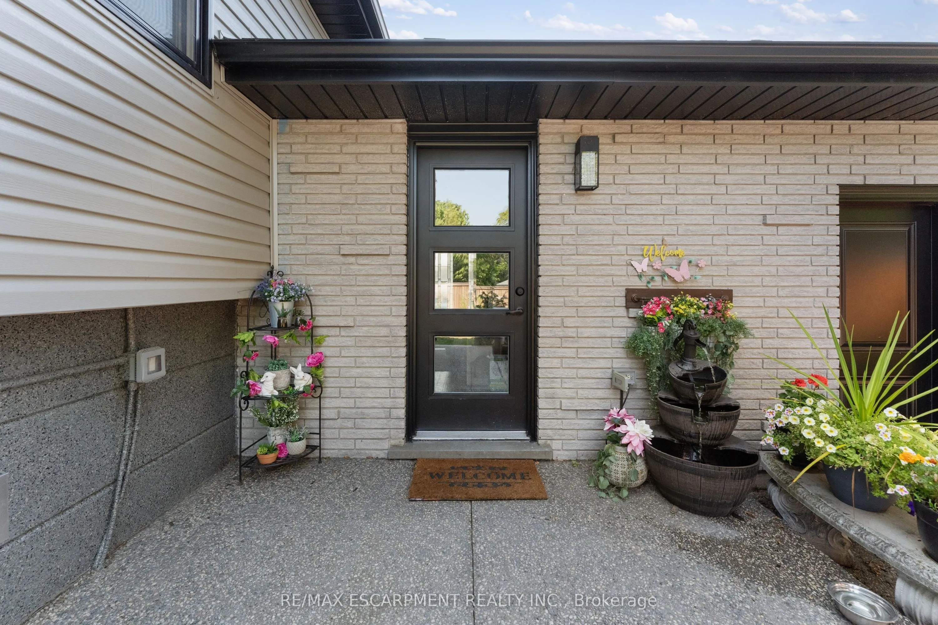168 Hanover Place
