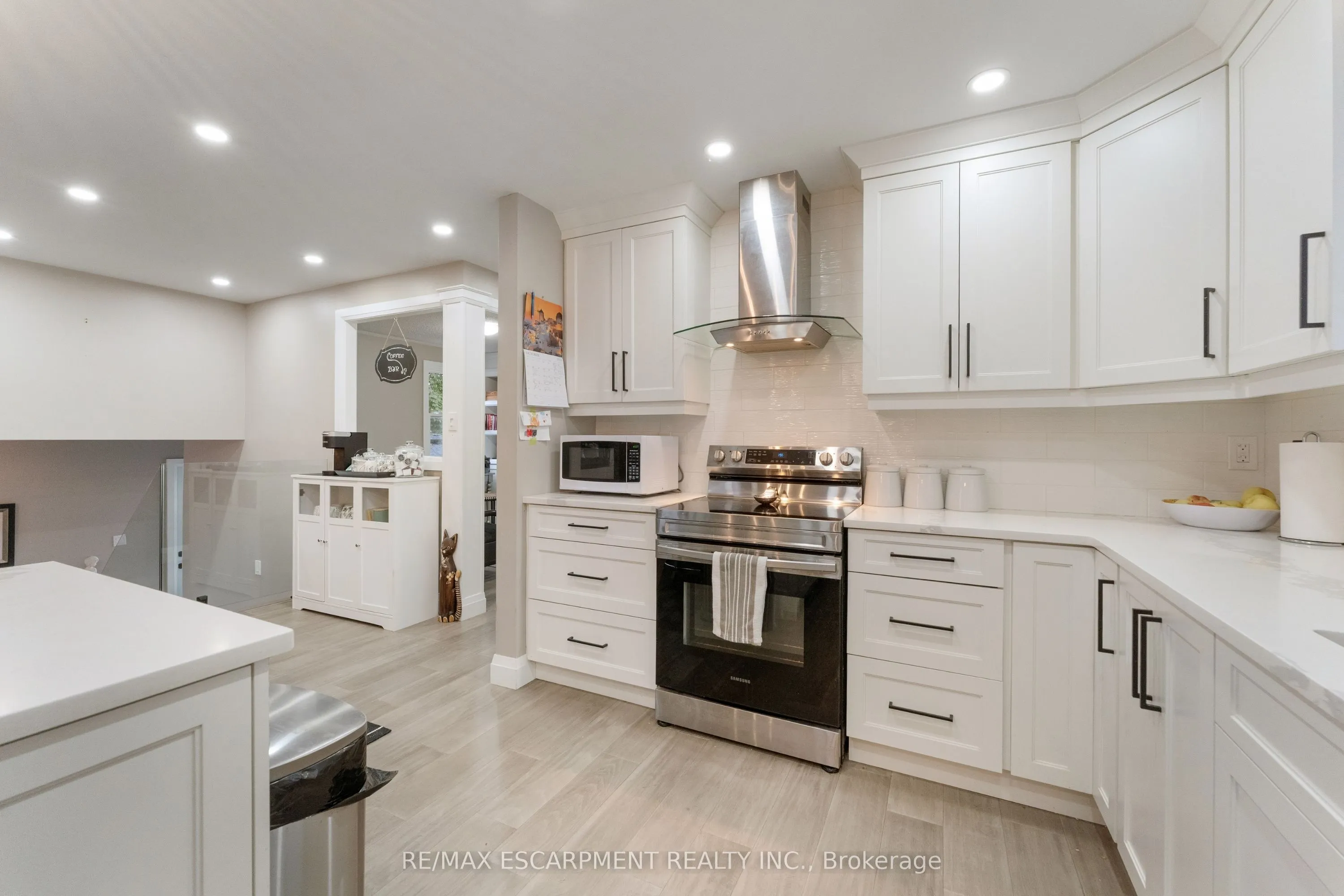 168 Hanover Place