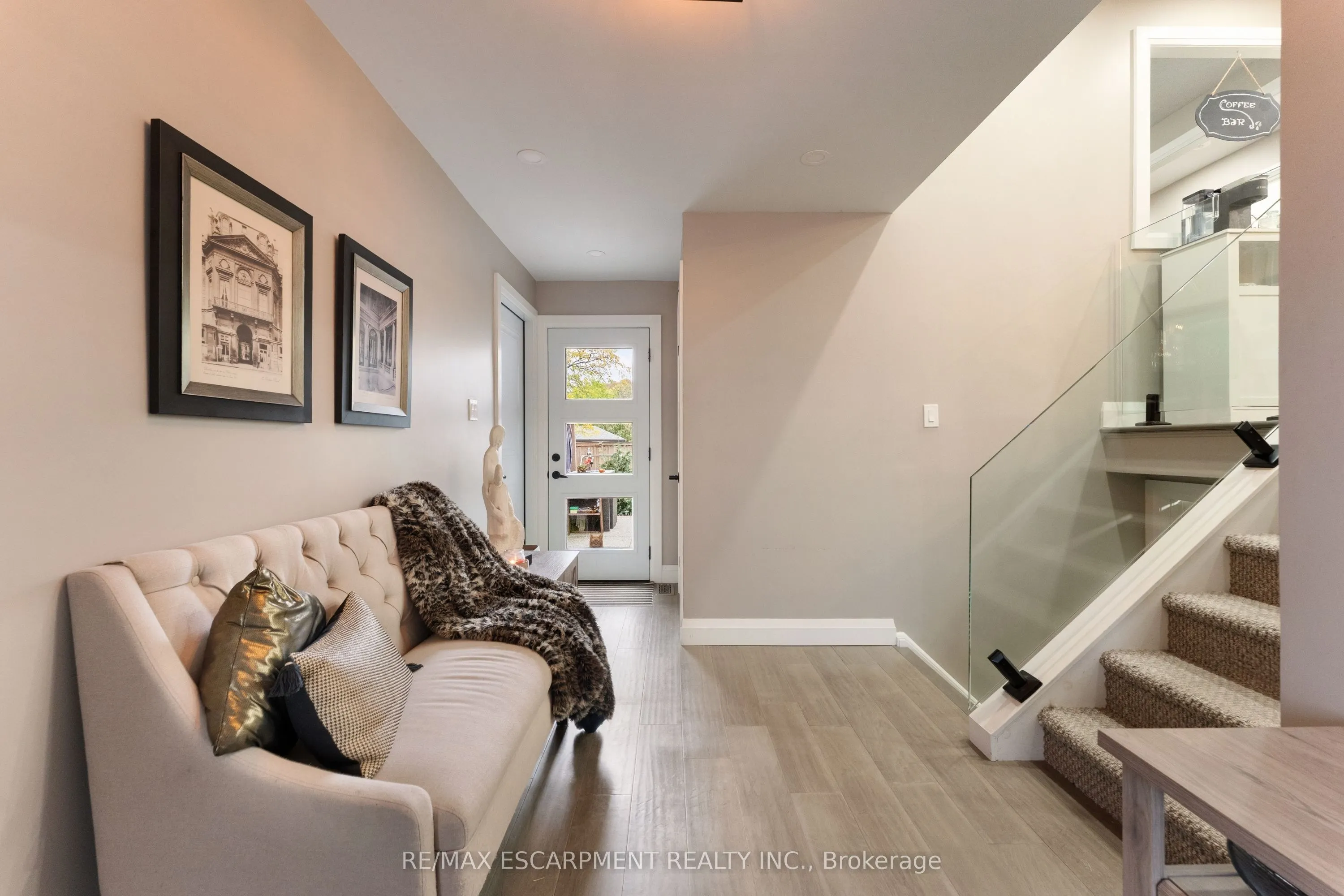 168 Hanover Place