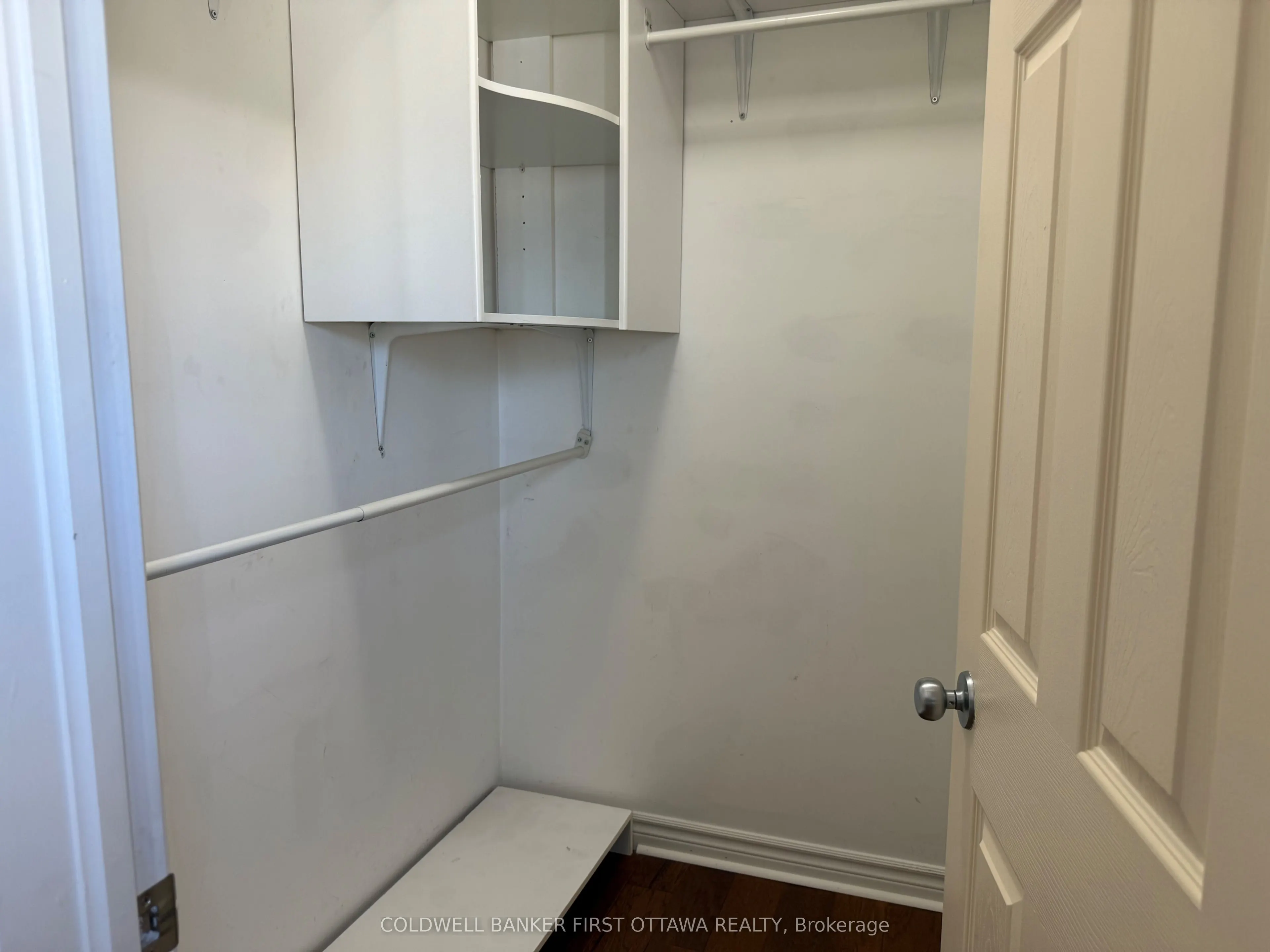 143 Oldfield Street, #F