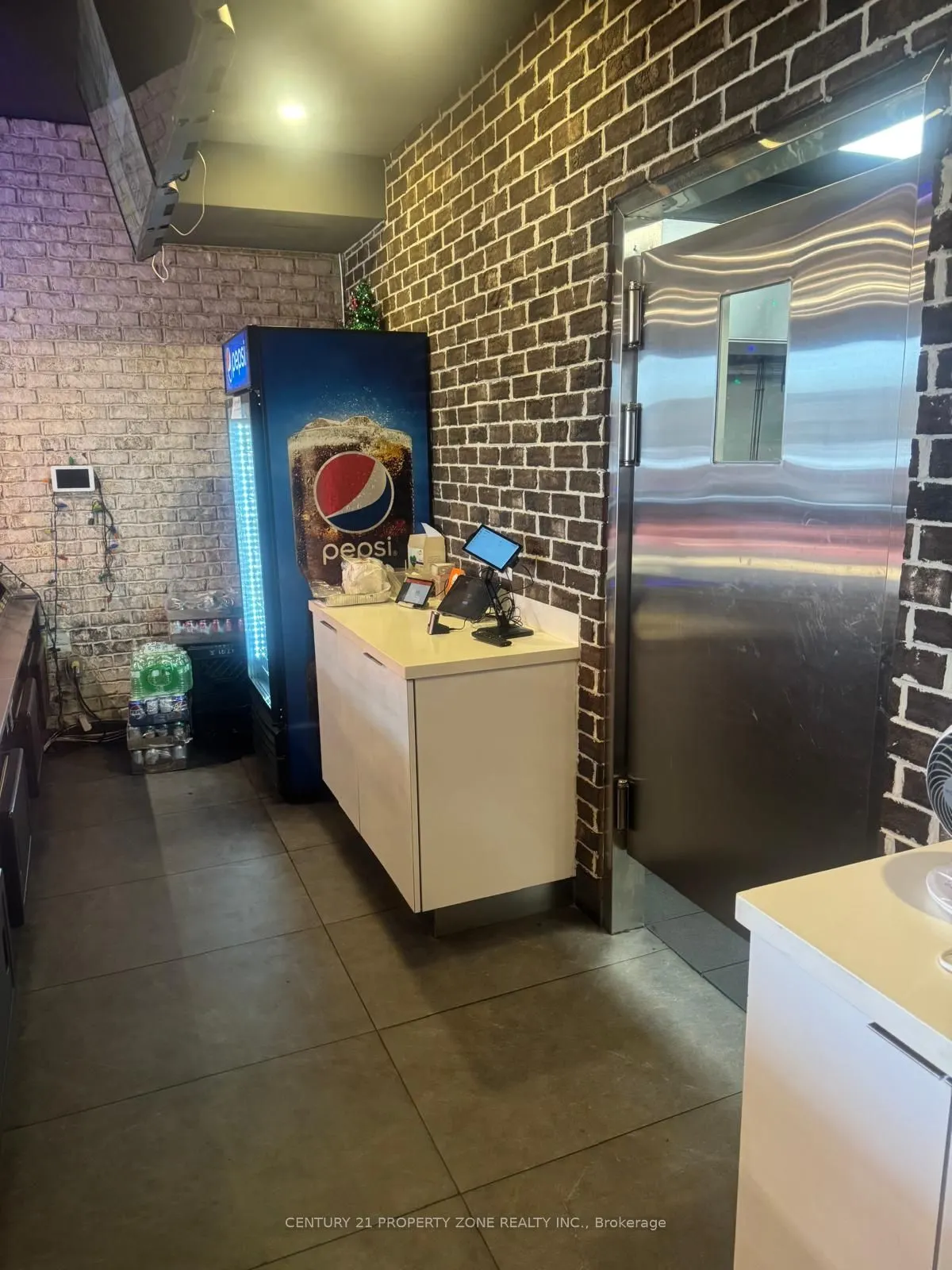 101 Hazelglen Drive, #11