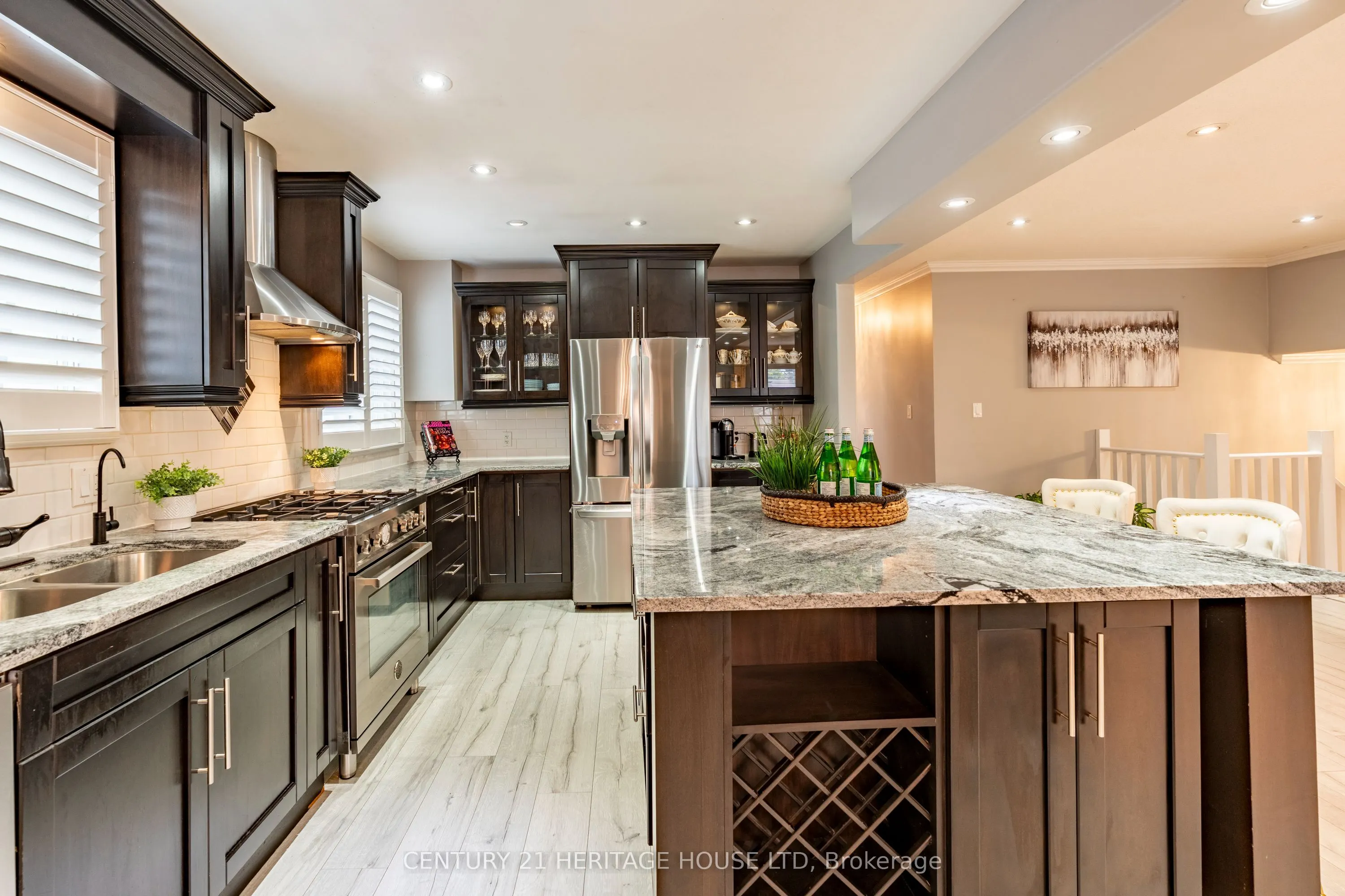5 Beechwood Avenue