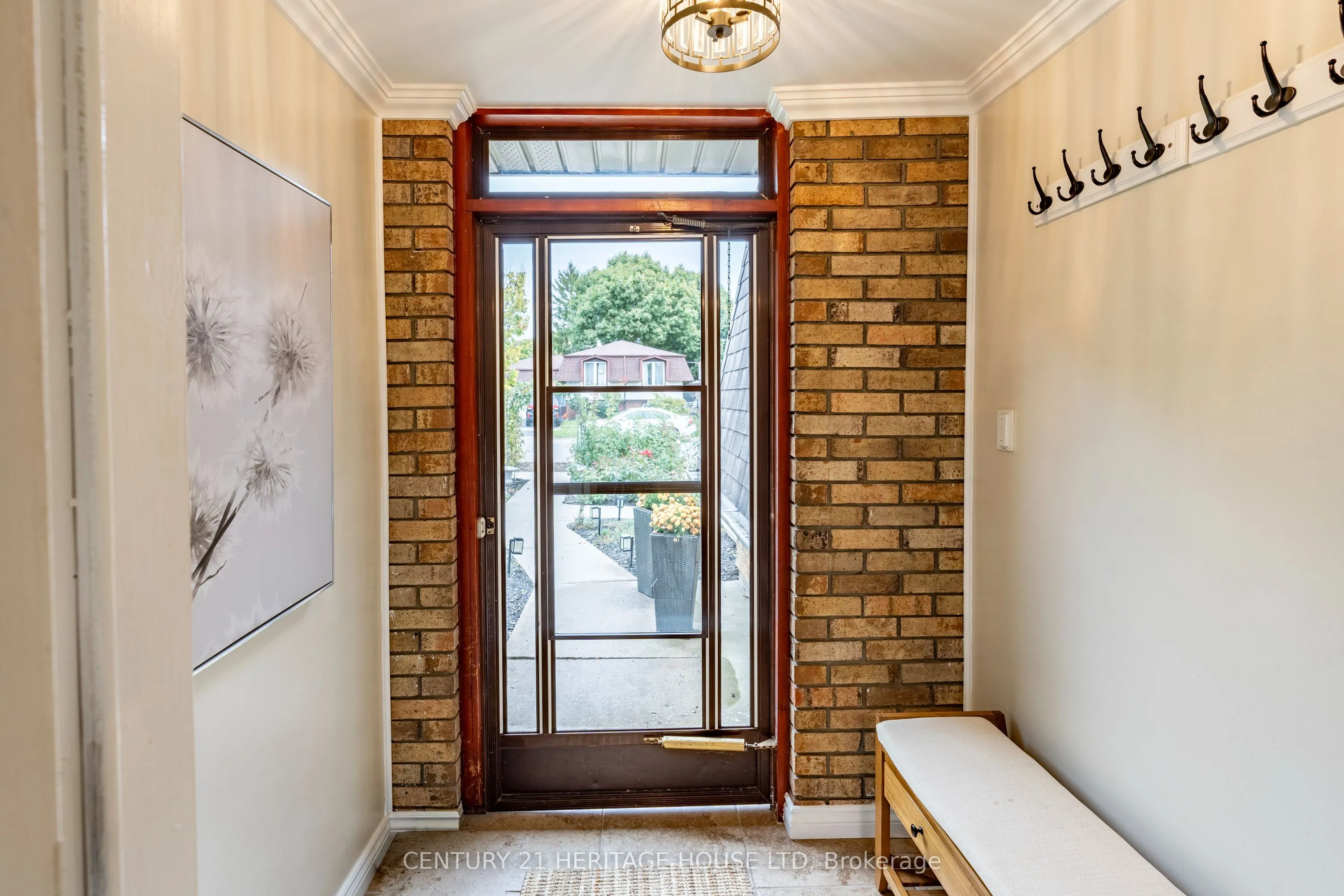5 Beechwood Avenue