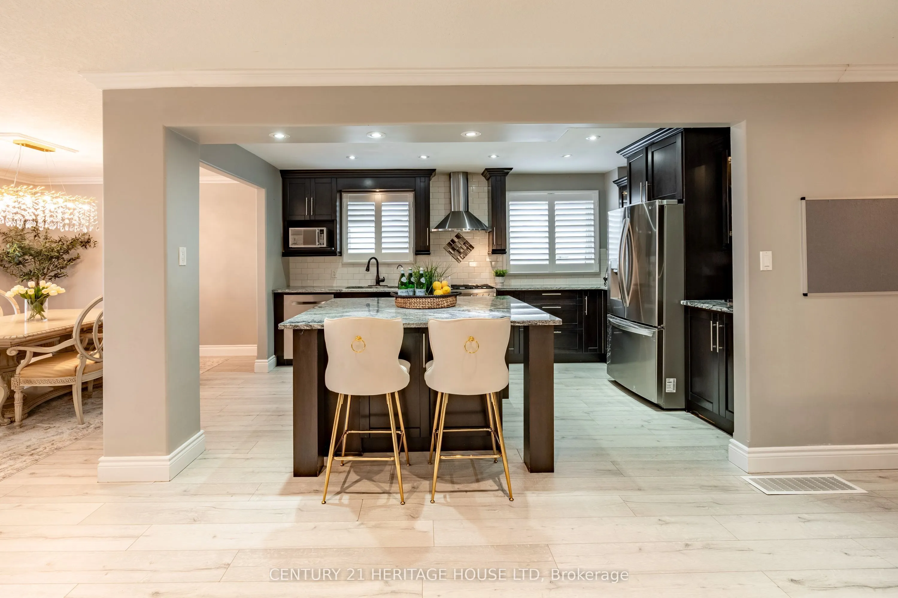 5 Beechwood Avenue