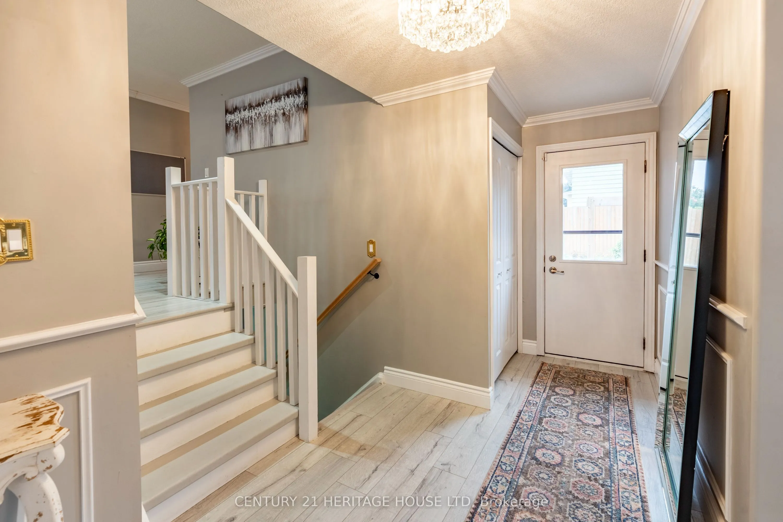 5 Beechwood Avenue