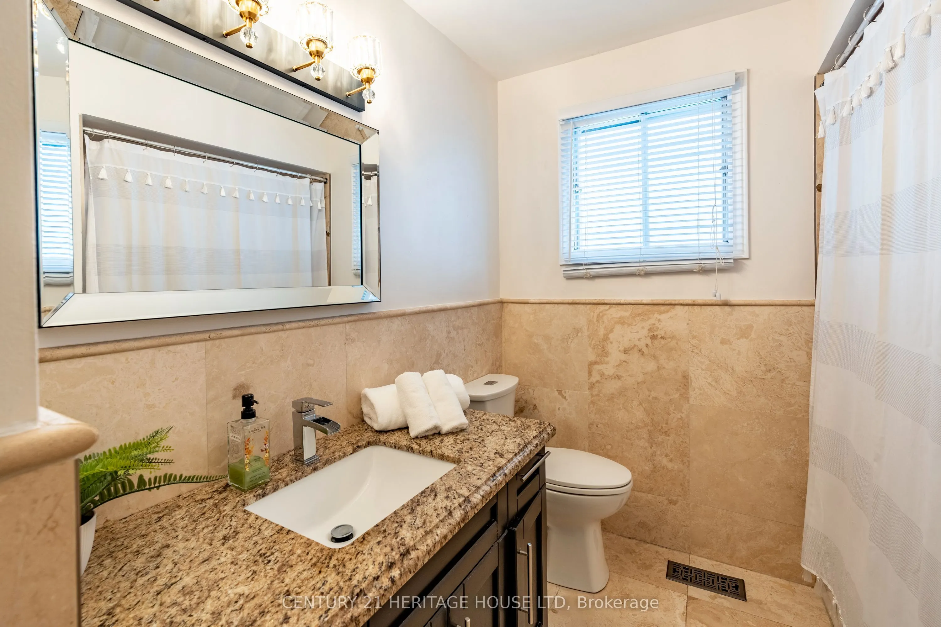 5 Beechwood Avenue