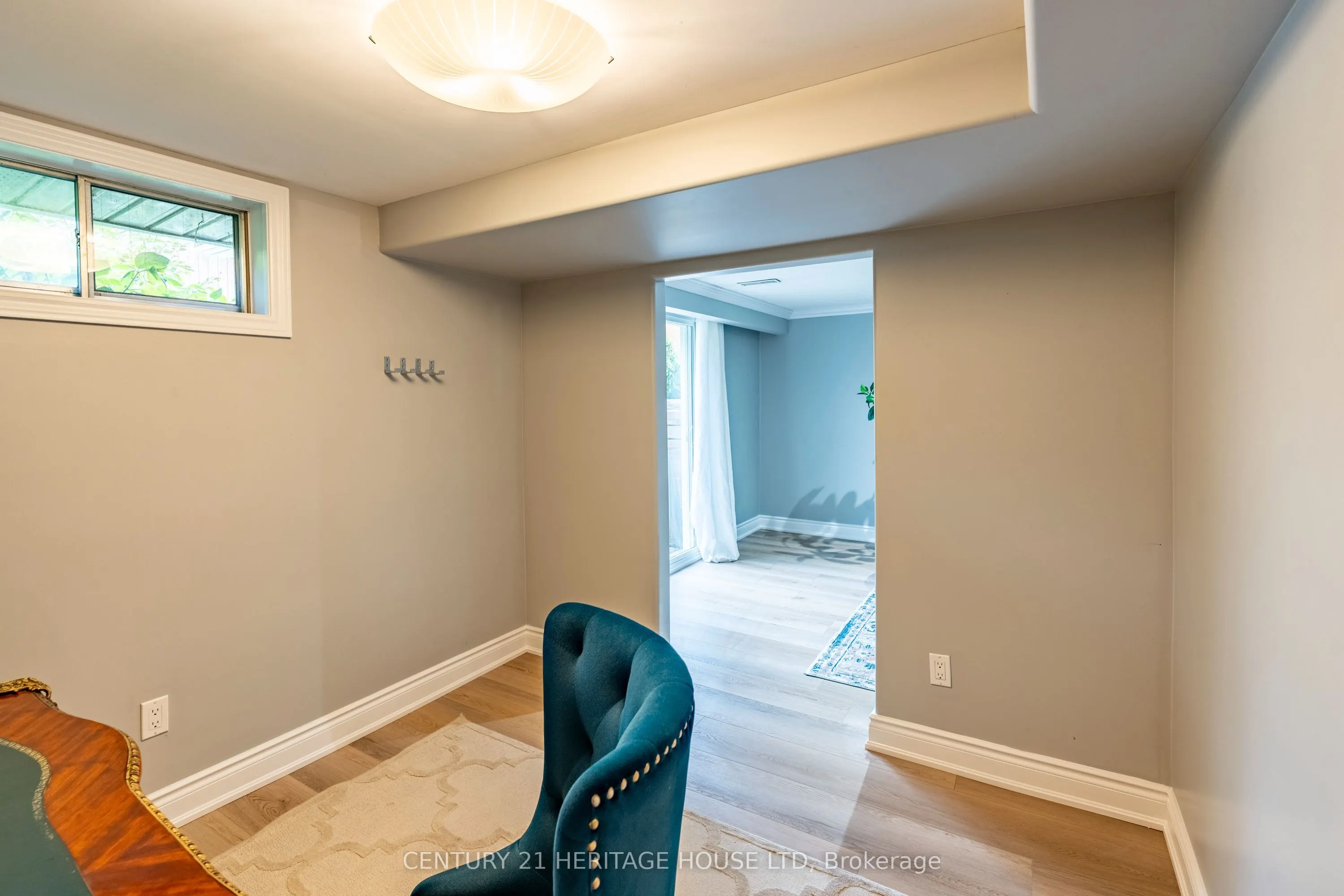 5 Beechwood Avenue