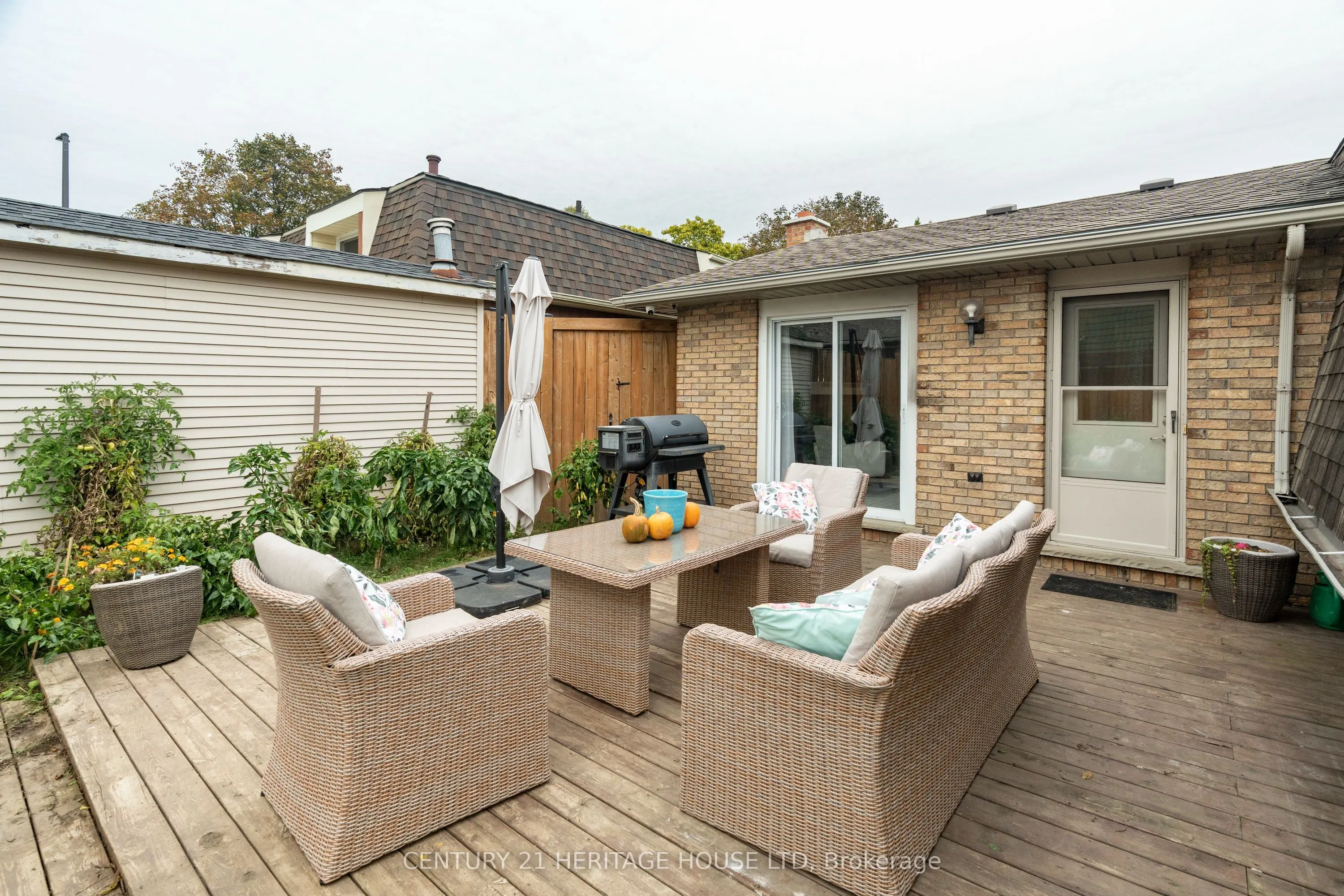 5 Beechwood Avenue