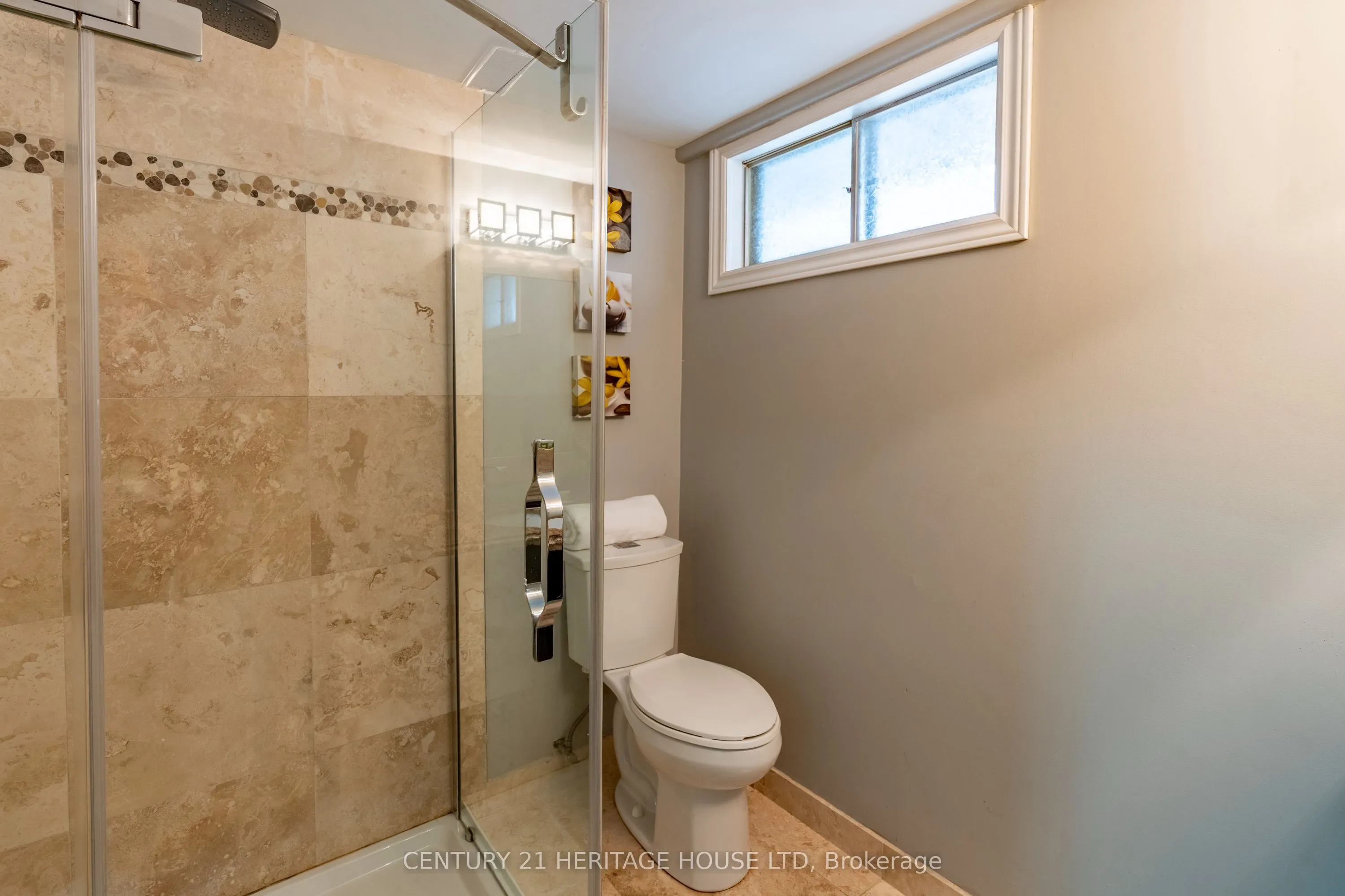 5 Beechwood Avenue