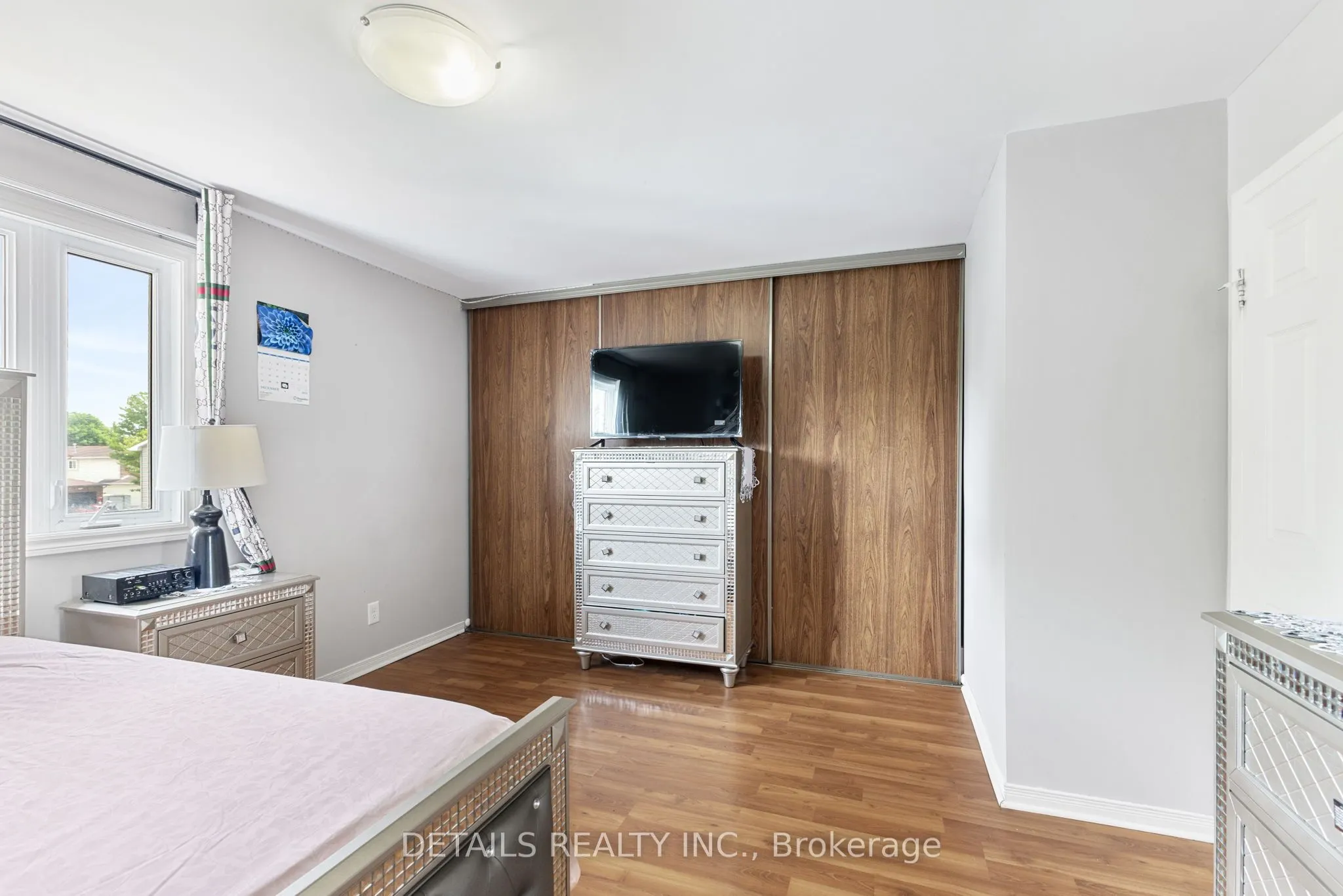 1401 Coulter Place