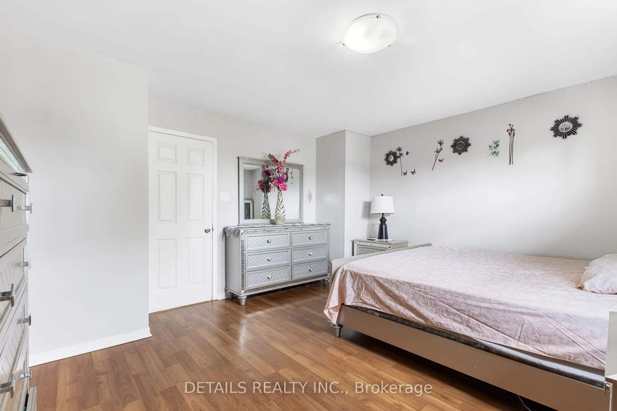 1401 Coulter Place