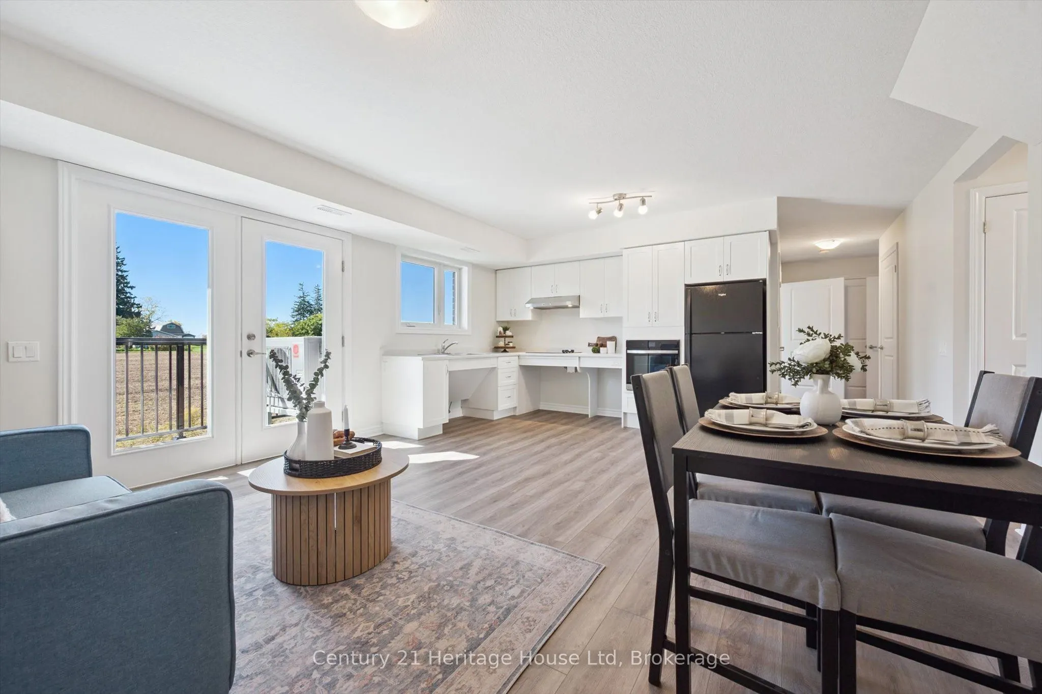 465 Garafraxa Street W, #6