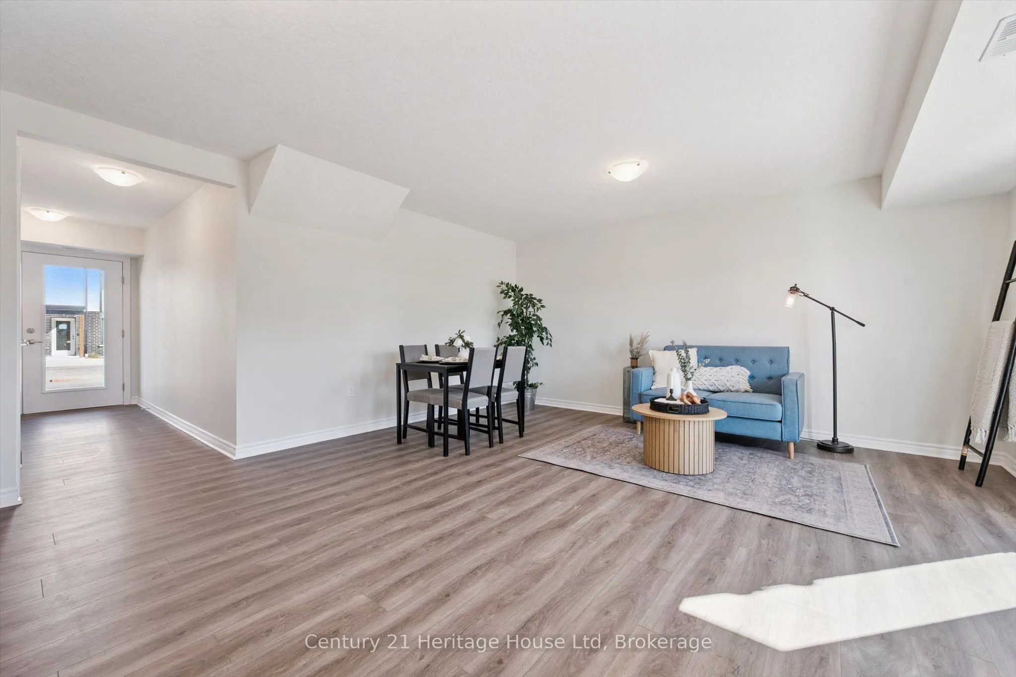 465 Garafraxa Street W, #6