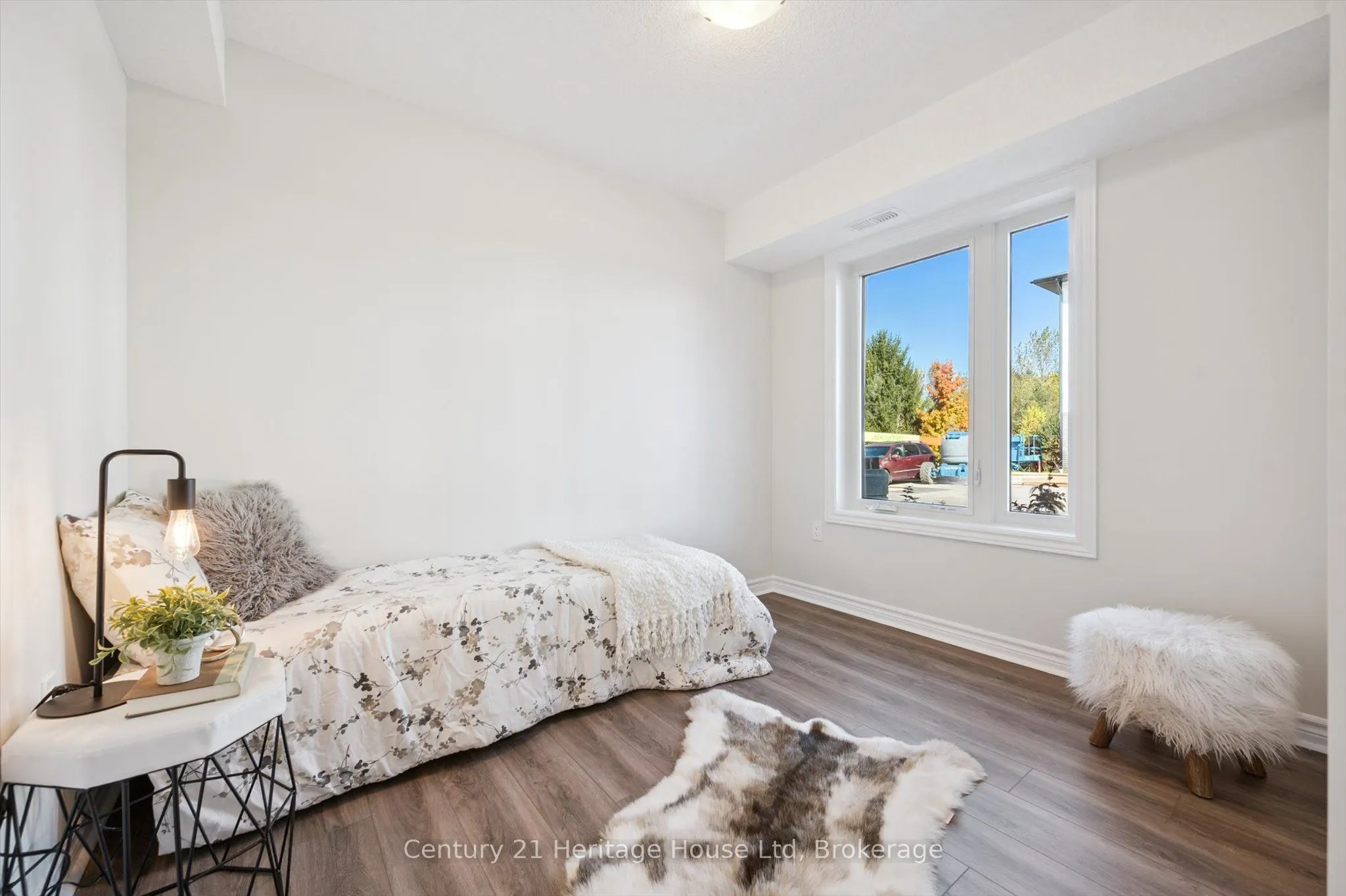 465 Garafraxa Street W, #6