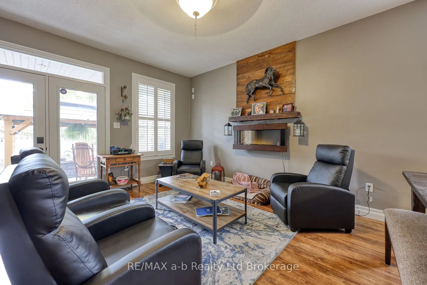 111 King Street East, Unit 22 Street
