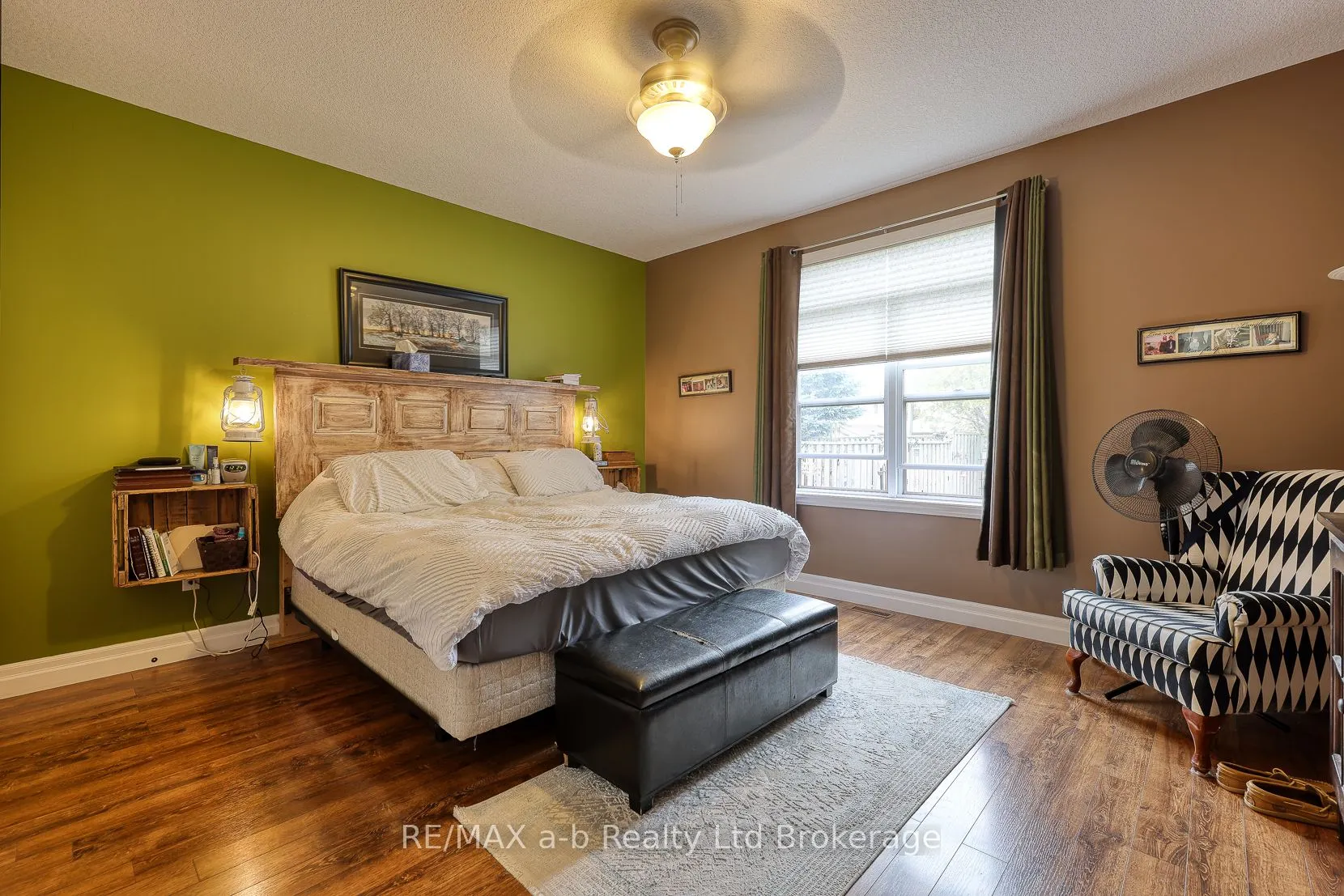 111 King Street East, Unit 22 Street