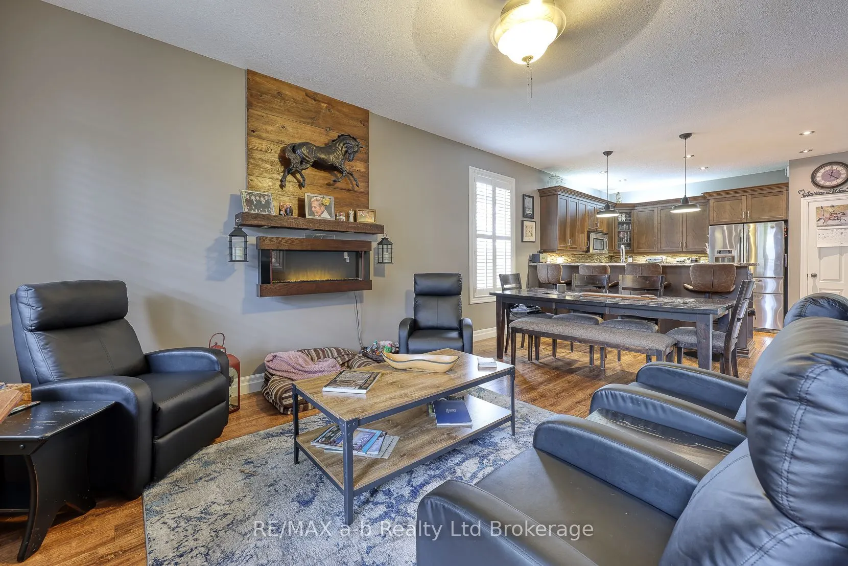 111 King Street East, Unit 22 Street