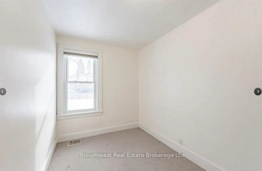 326 EXHIBITION Street