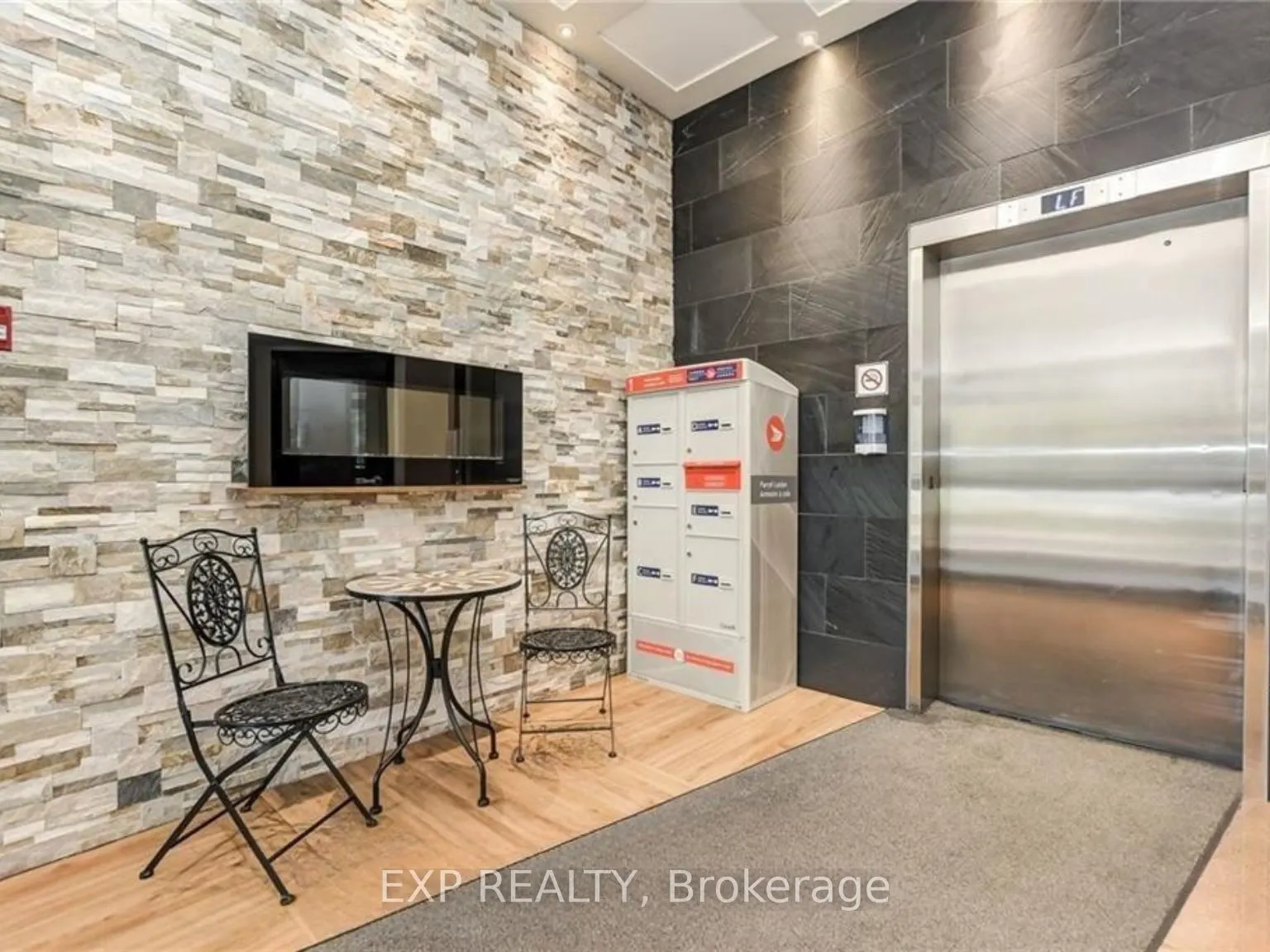 6376 Bilberry Drive, #306