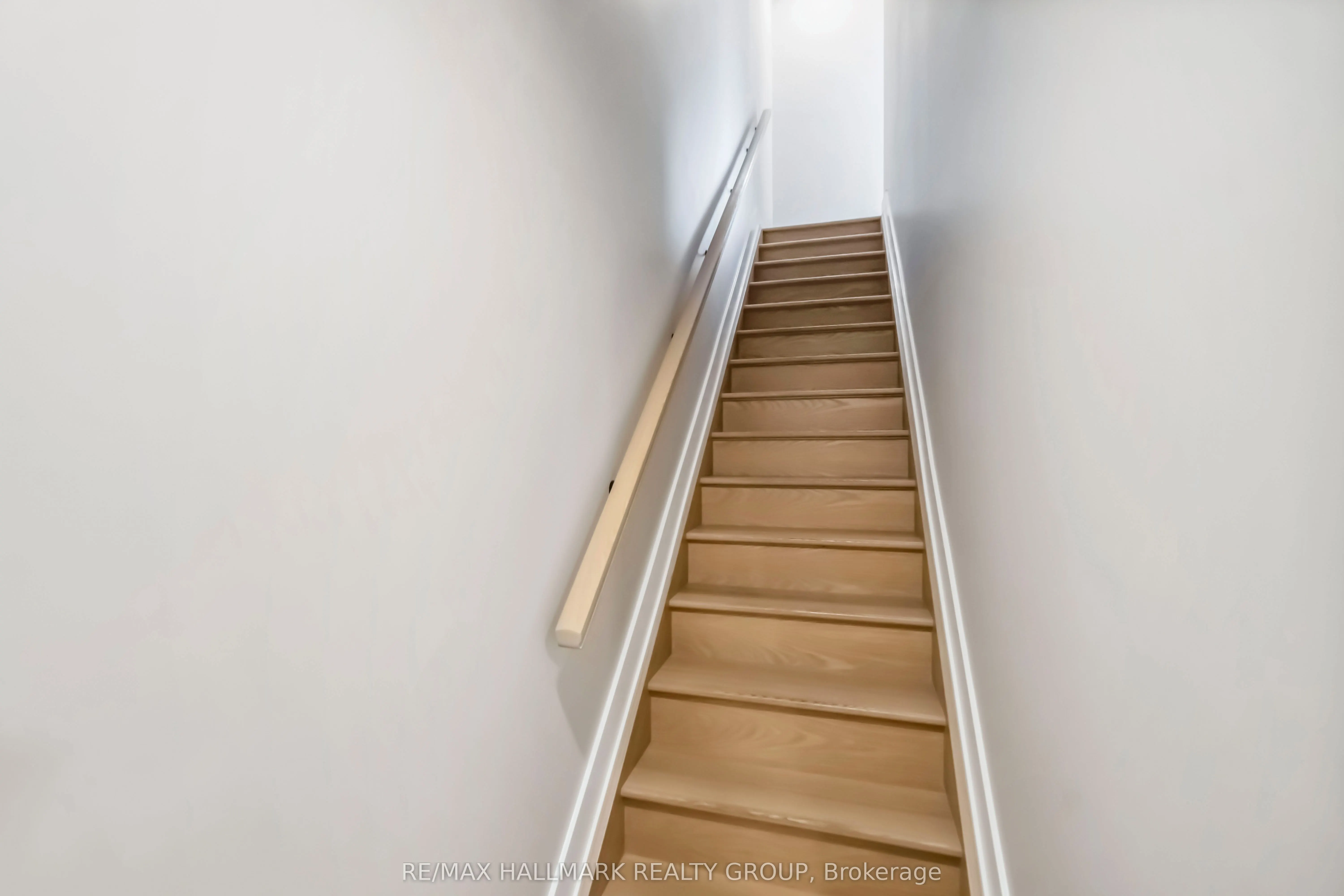 72 Armstrong Street, #E