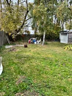 13 Erieus Street S