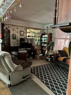 13 Erieus Street S