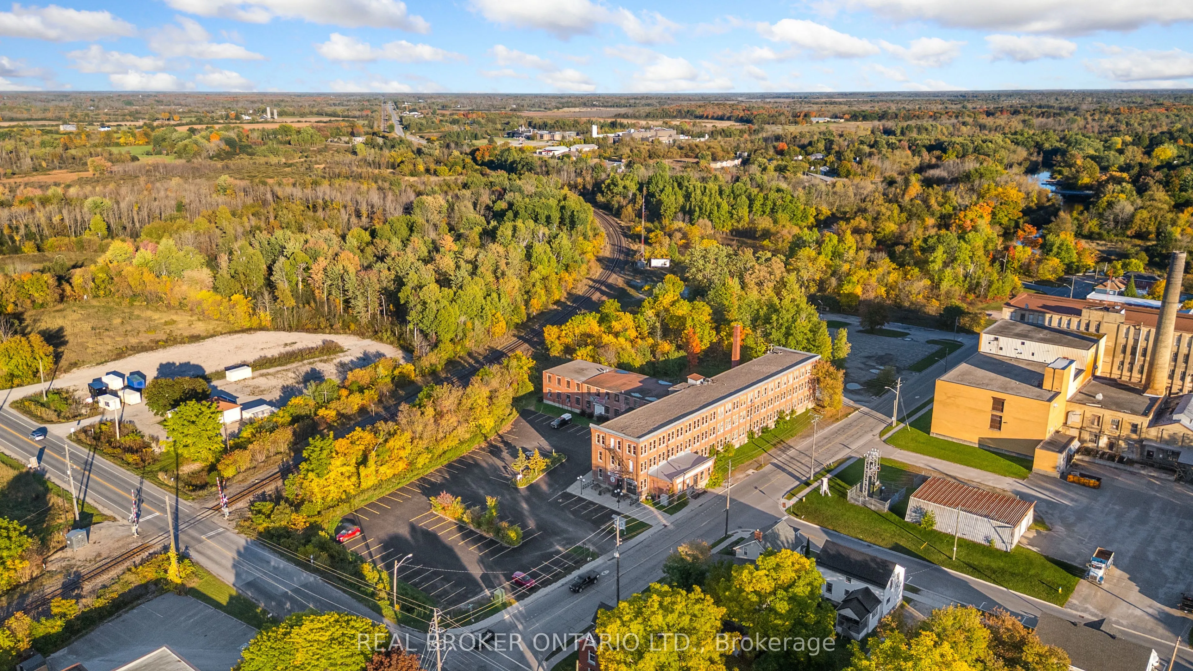 1 Sherbrooke Street E