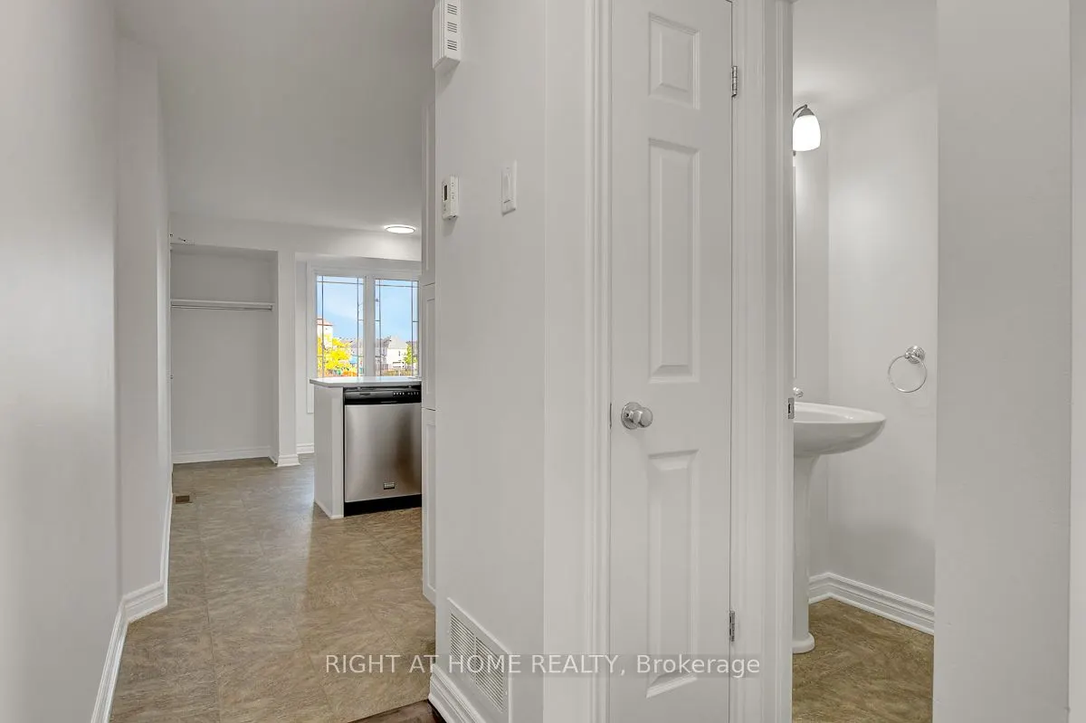 739 Lakeridge Drive, #10