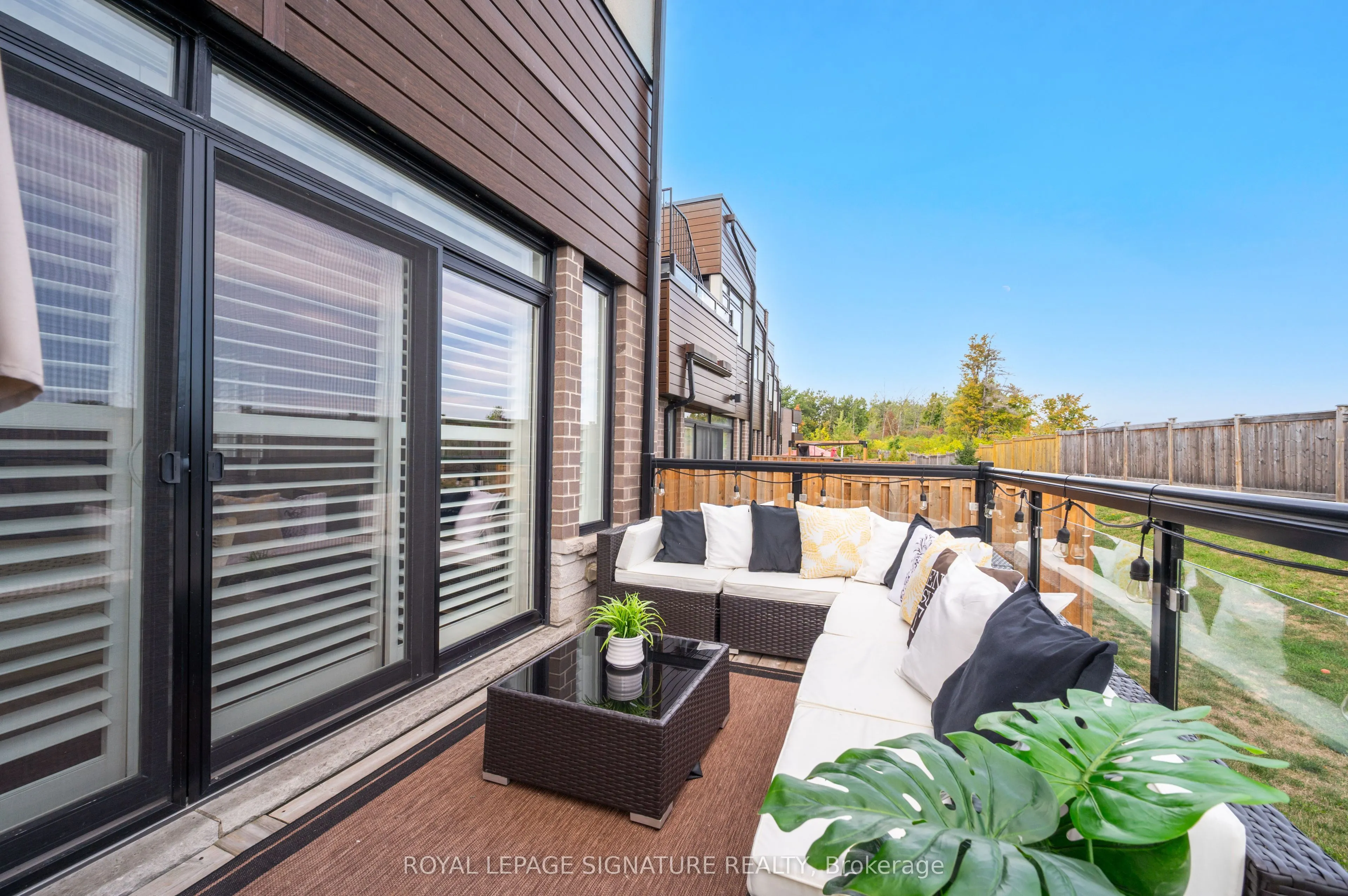 35 Midhurst Heights, #22