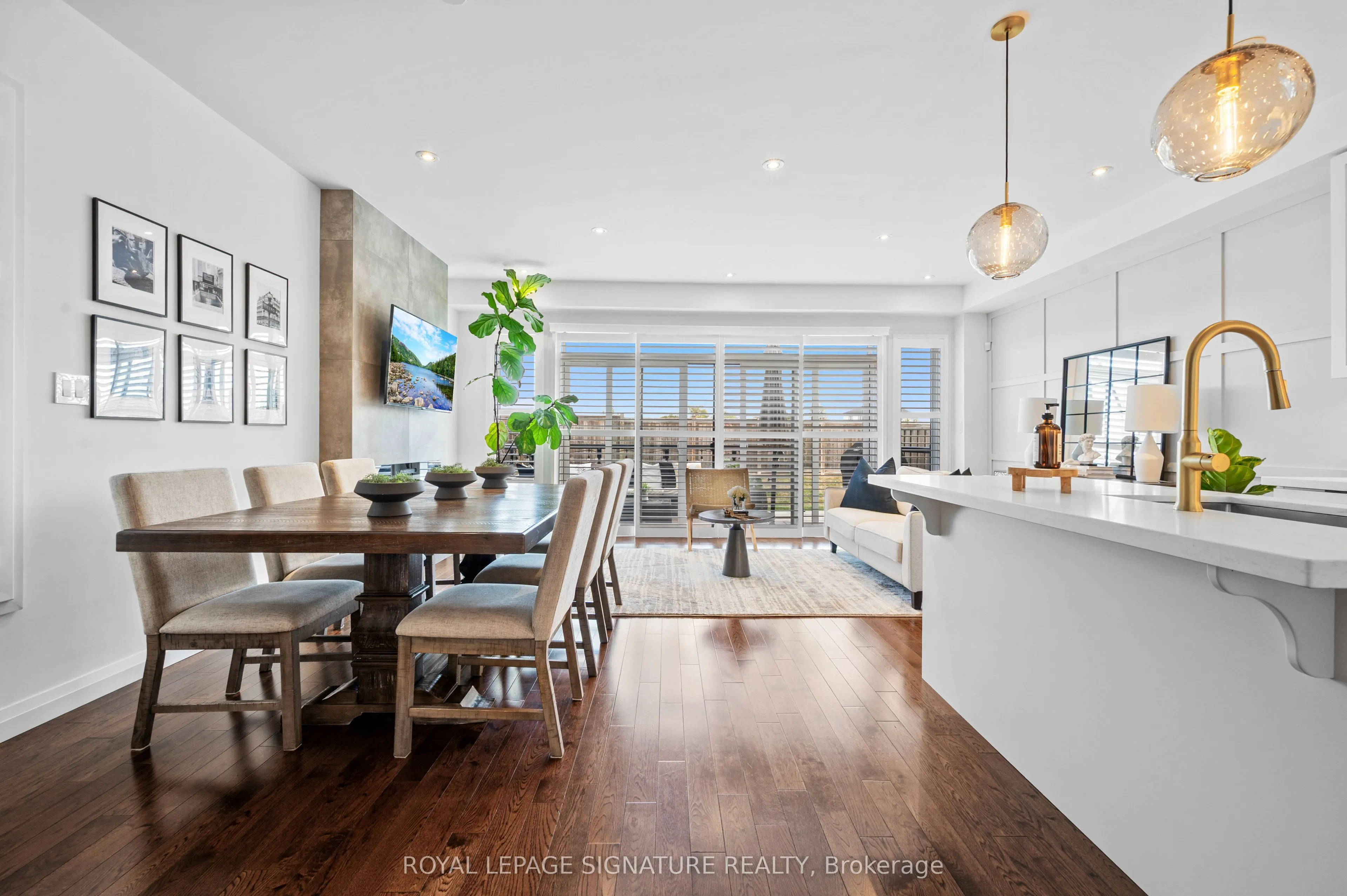 35 Midhurst Heights, #22