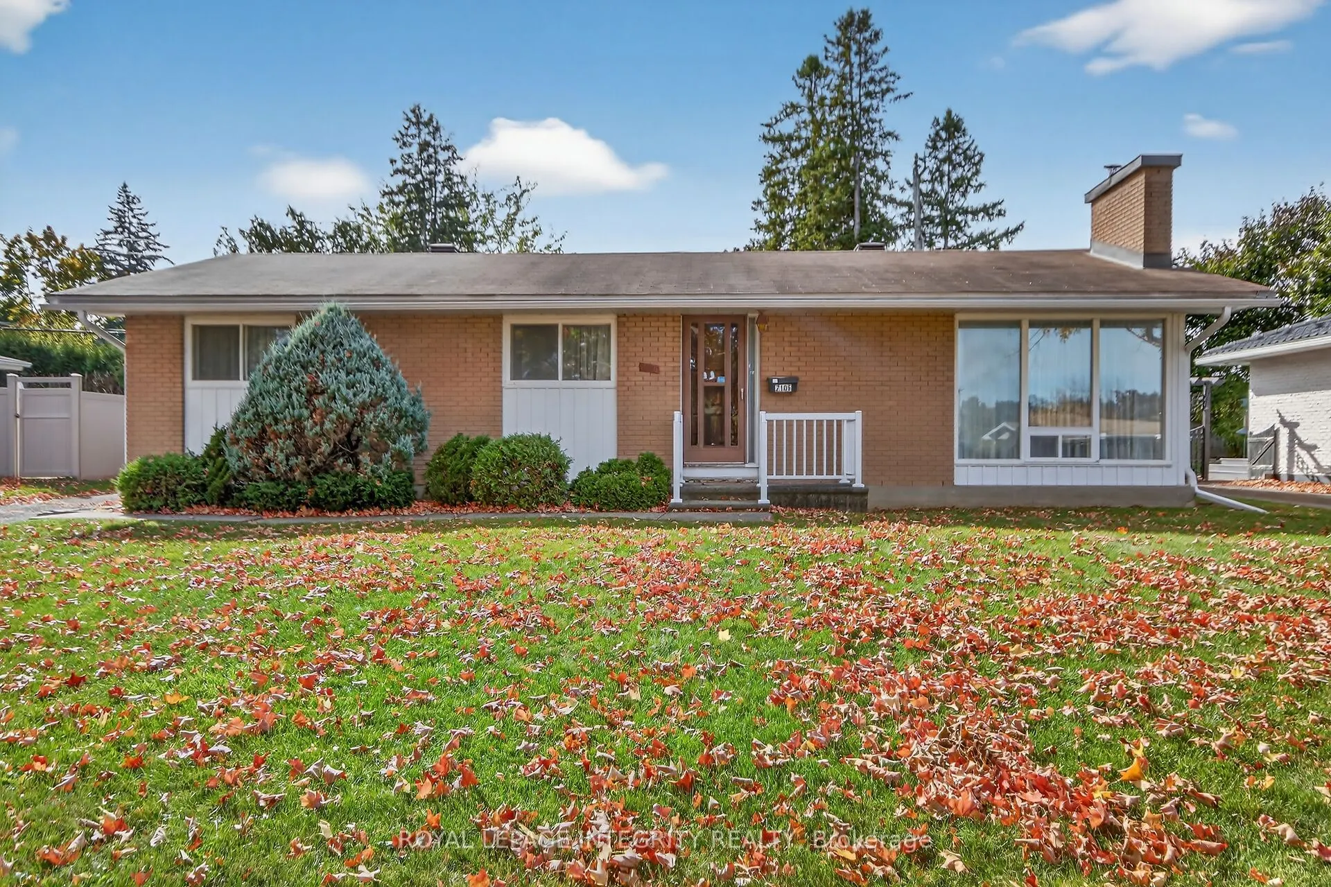 2106 Dunelm Street