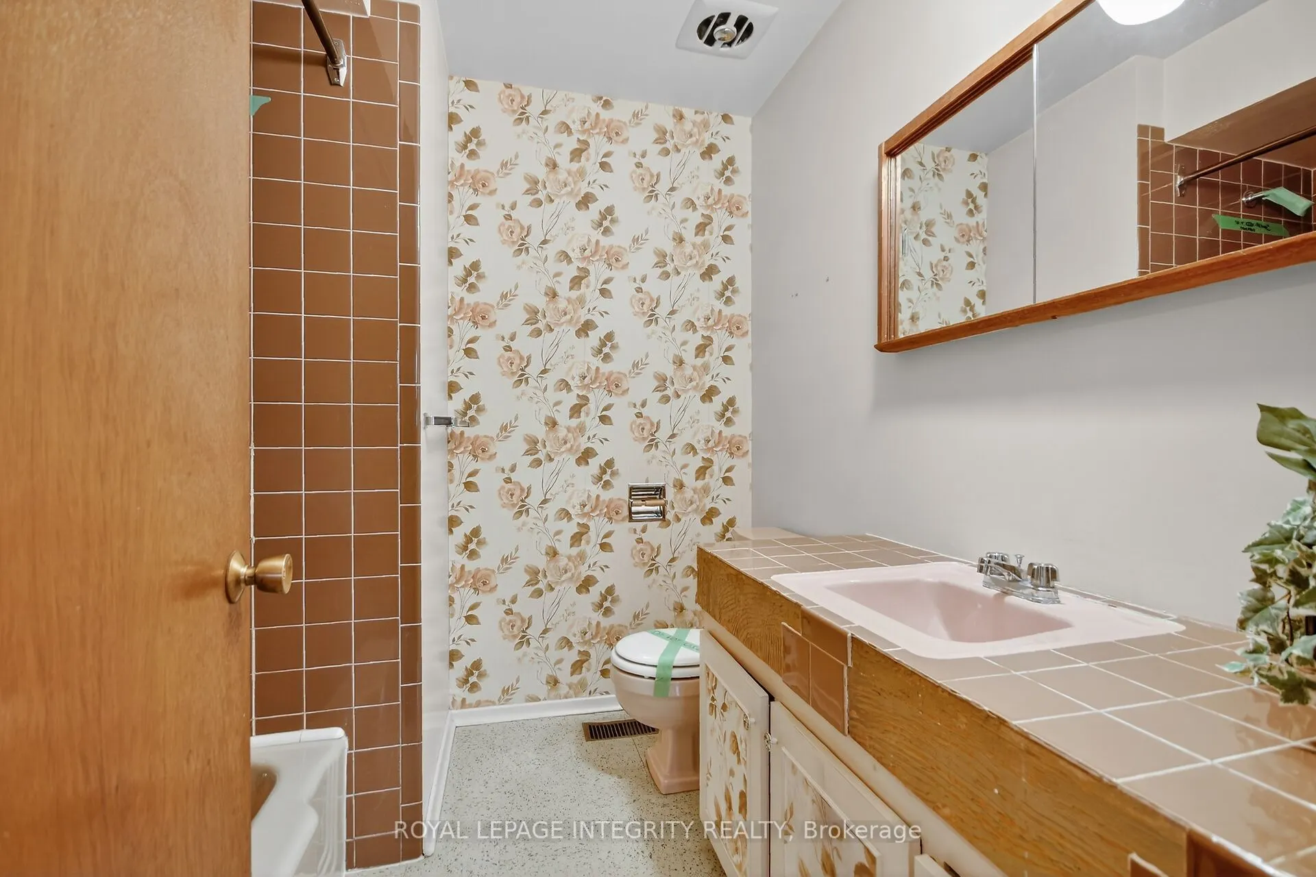 2106 Dunelm Street